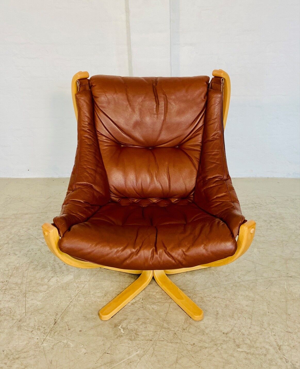 Vintage retro Danish mid-century Skippers cognac leather lounge chair