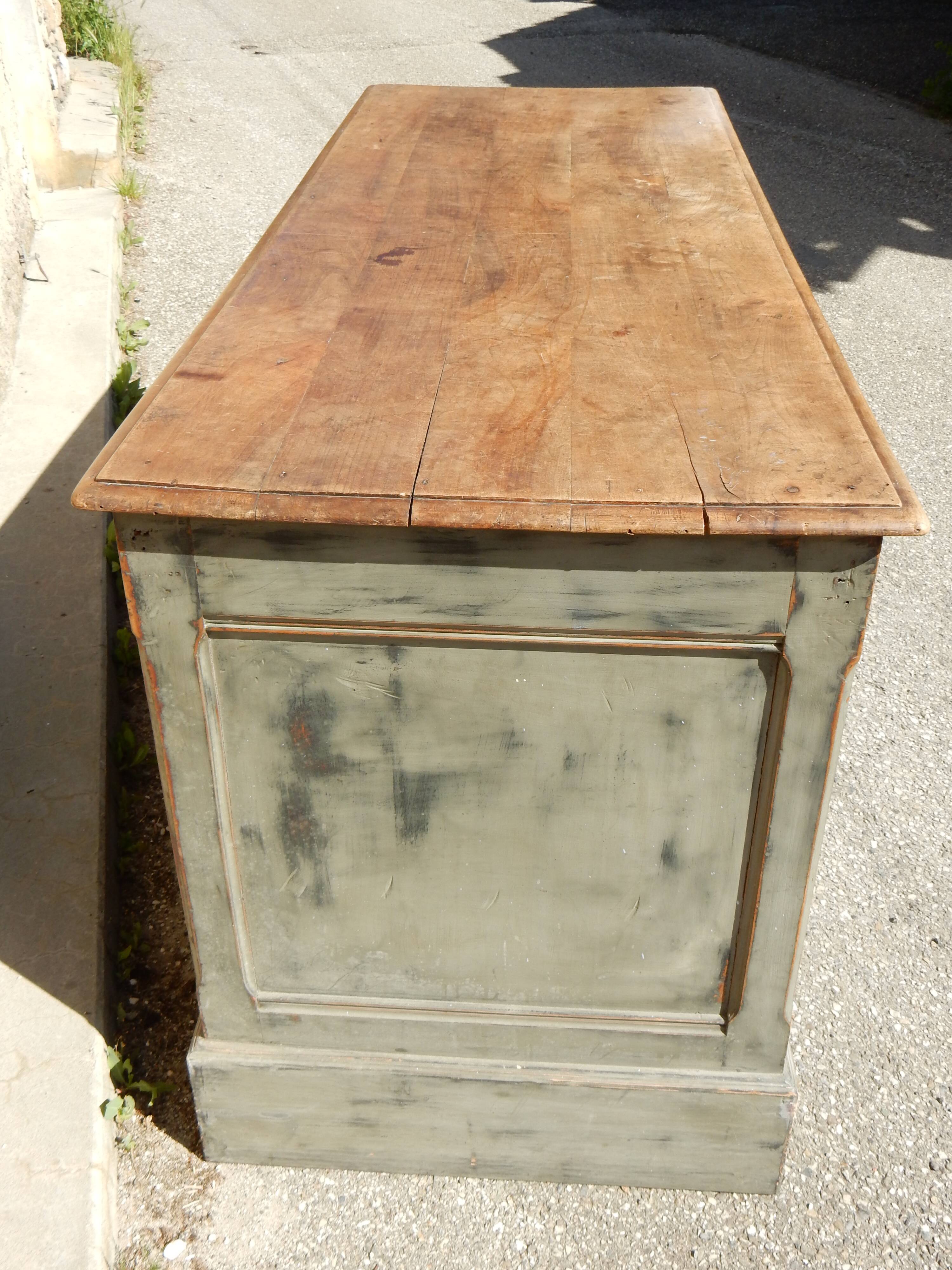 Old weathered counter/trade furniture/kitchen island