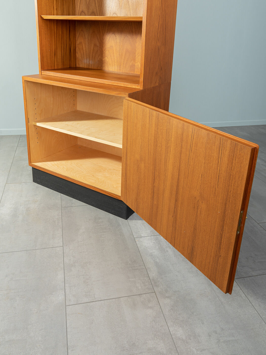 1960s Library, Poul Hundevad