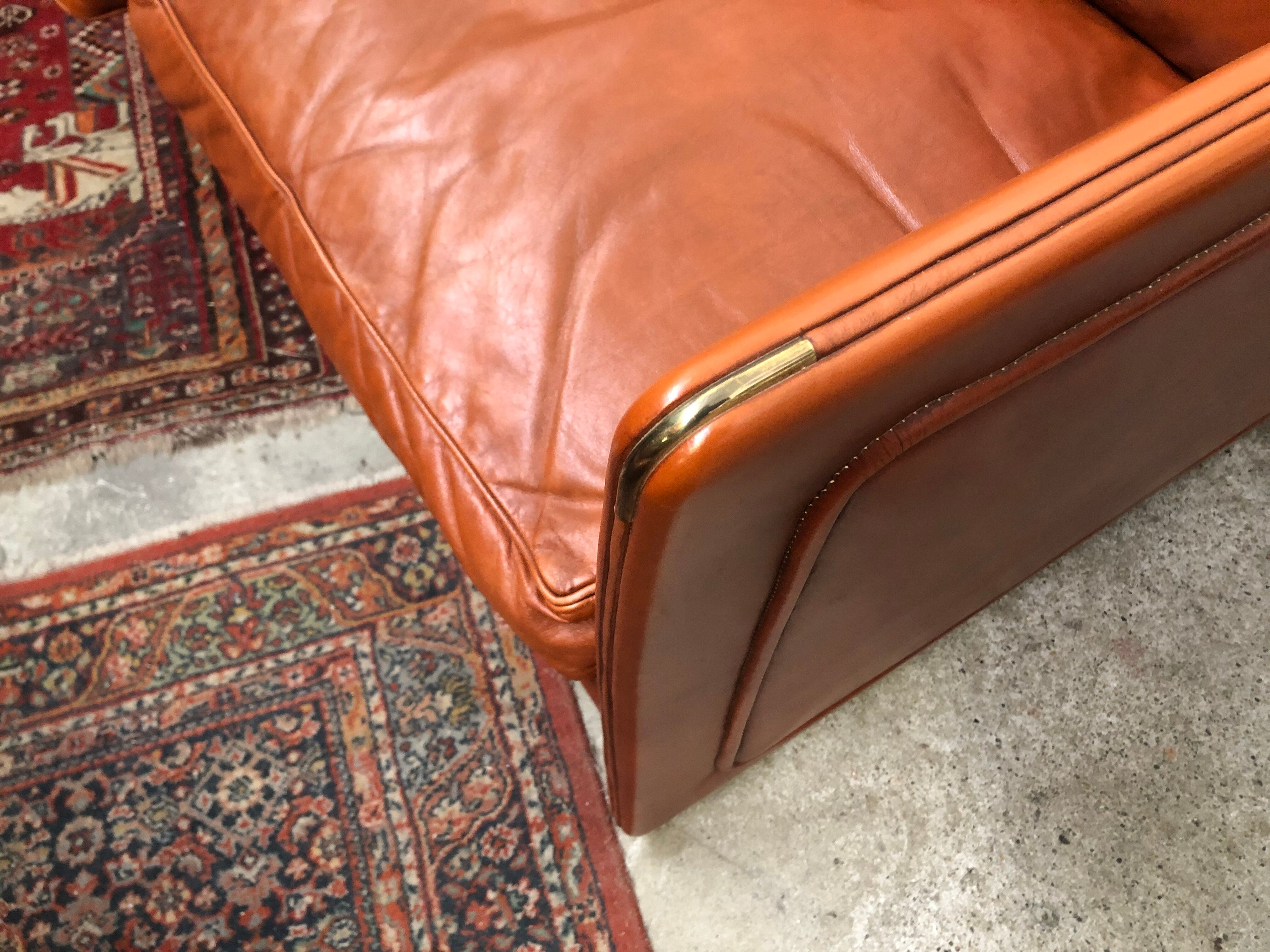 3-piece classic English leather lounge