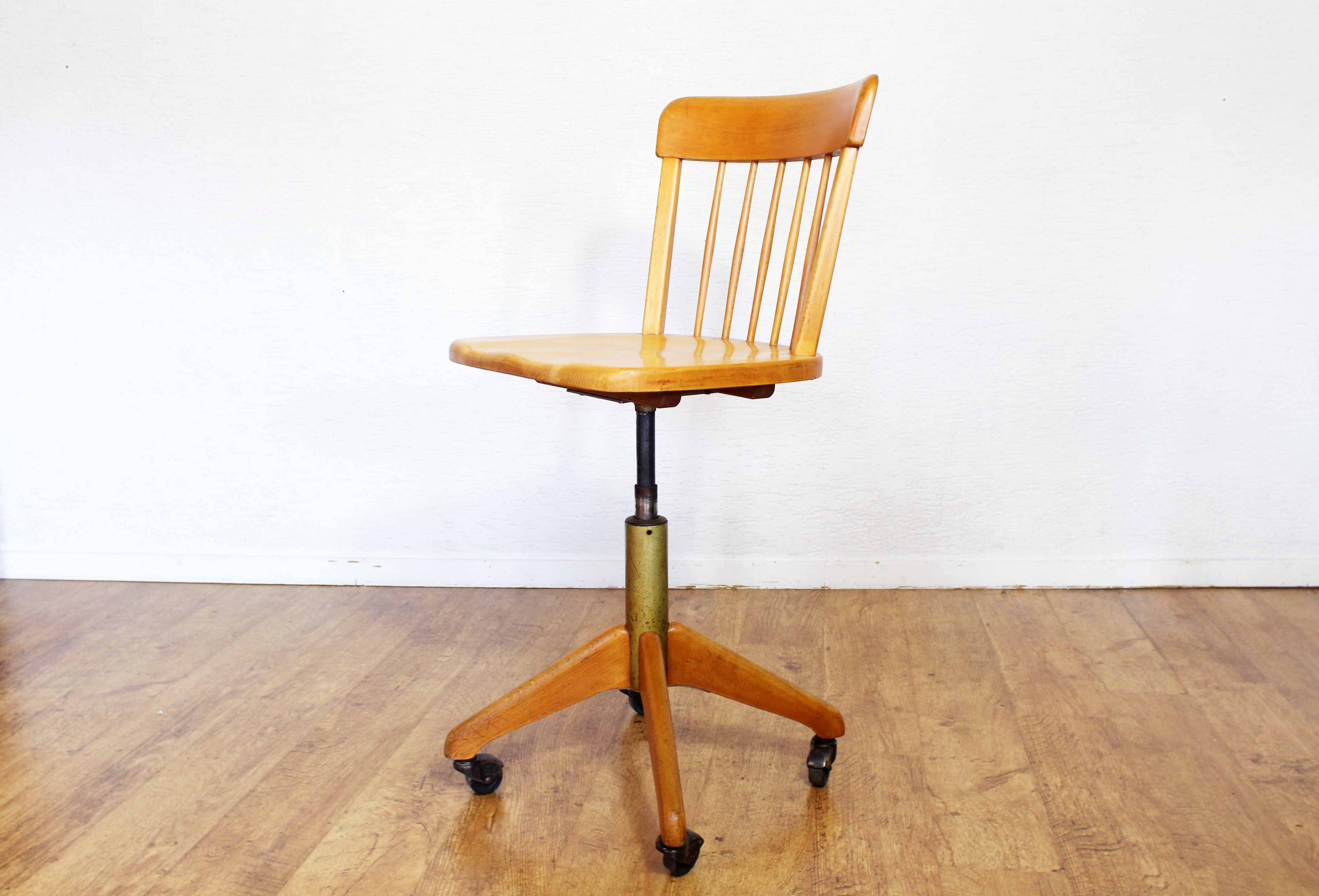 Stoll Giroflex wooden office chair