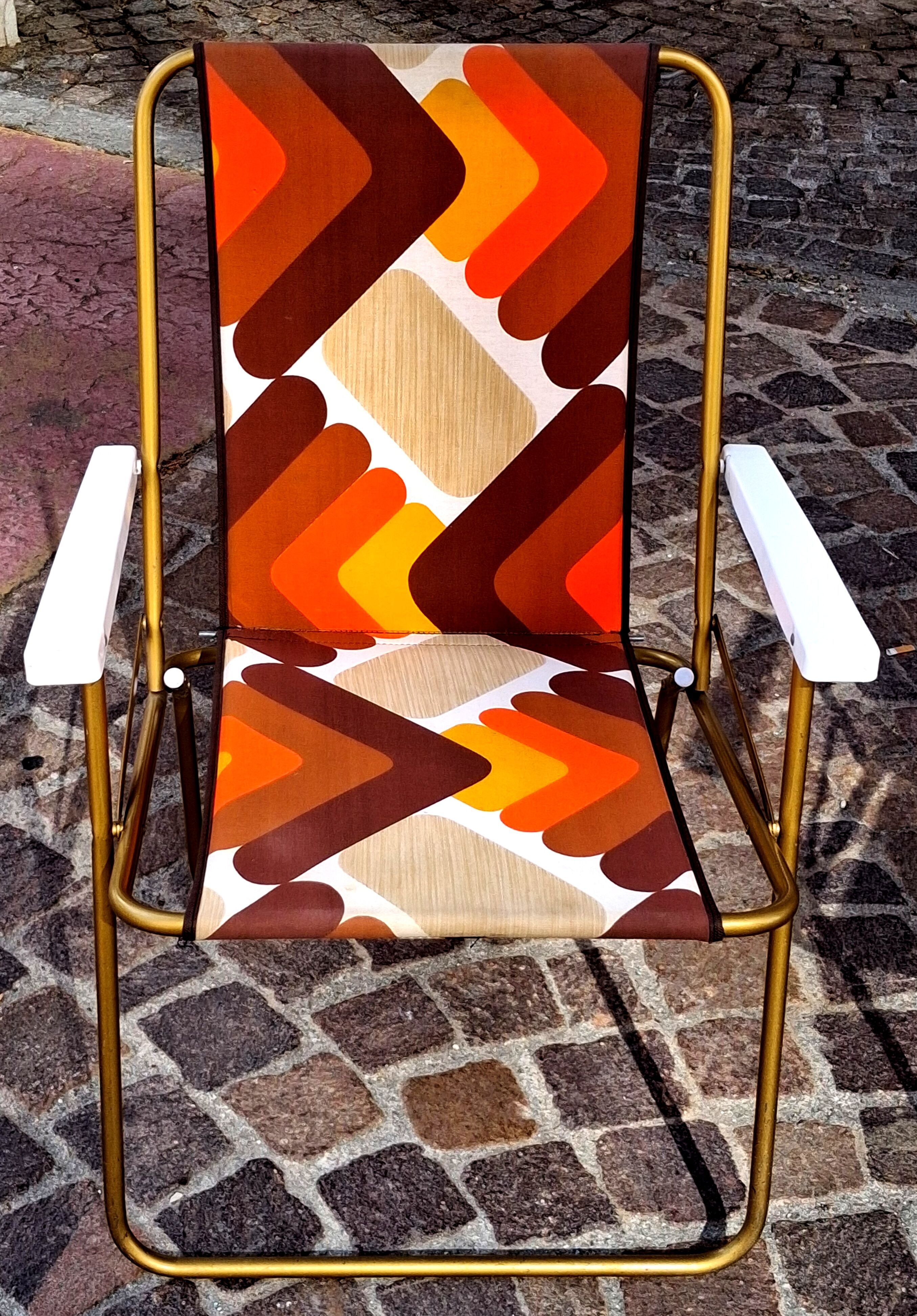 Pair of folding camping chairs, vintage seventies fabric, Lafuma