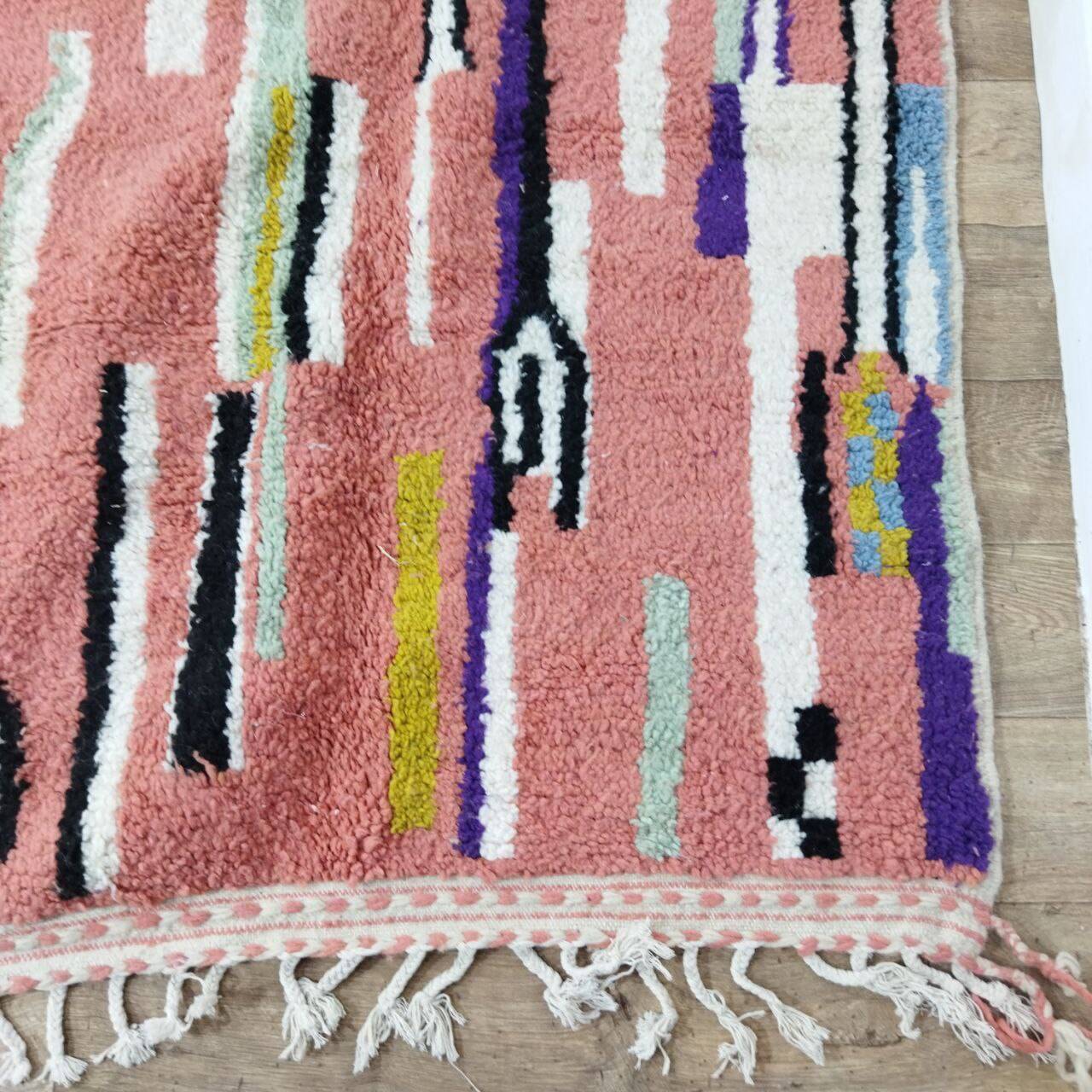 Handmade Moroccan Berber rug 290 X 237 CM