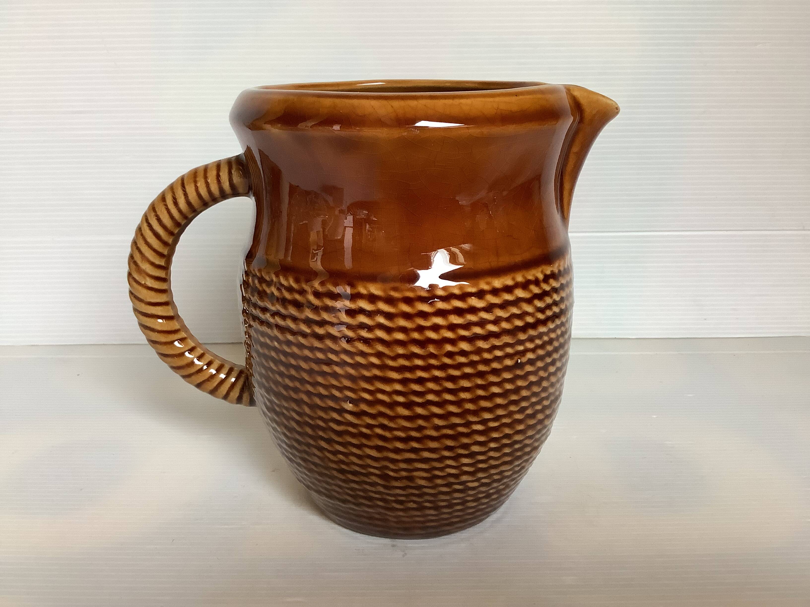 Sarreguemines slip rope pitcher