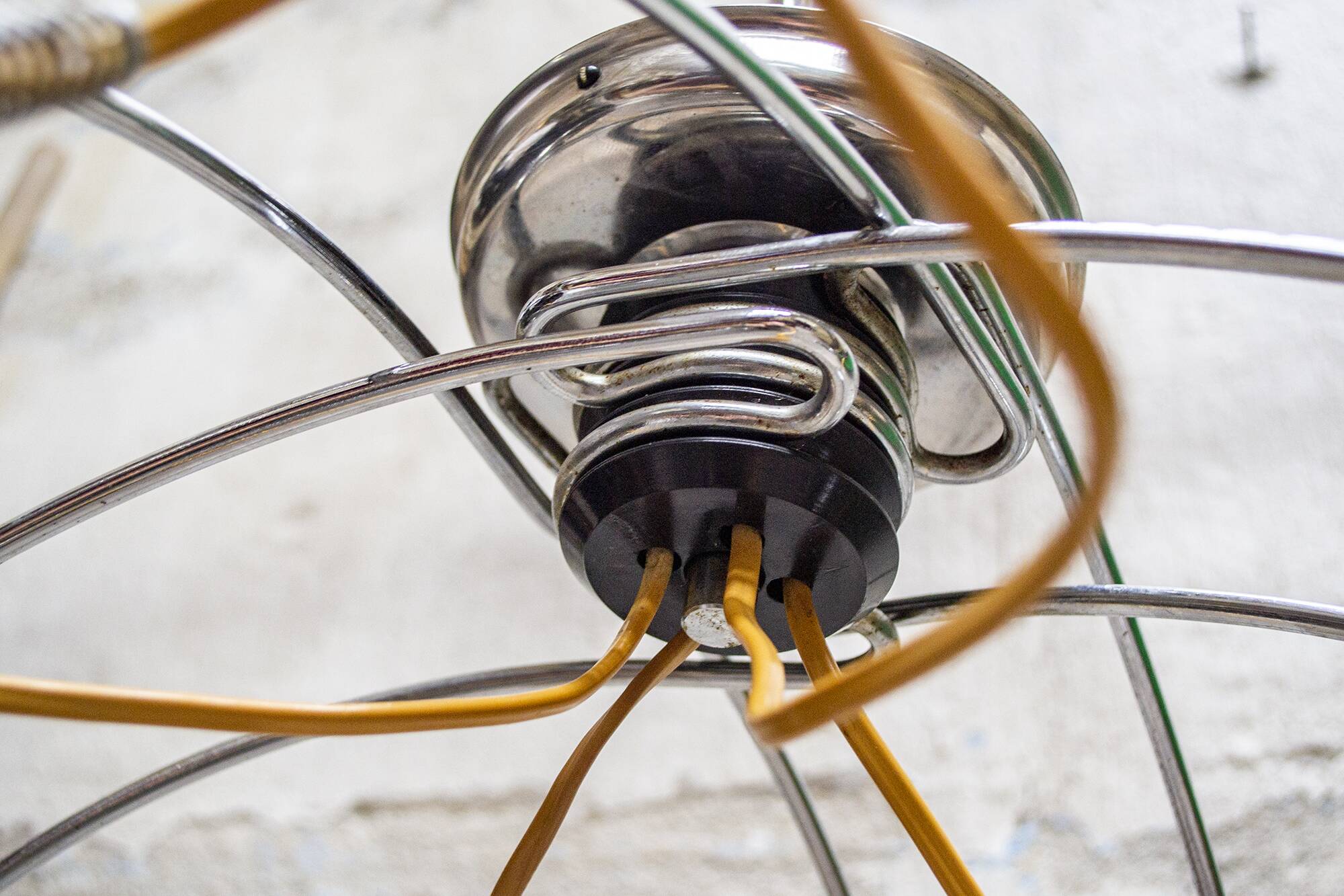 Lampe de plafond en acier par Francesco Fois pour Reggiani, Italie, 1960s