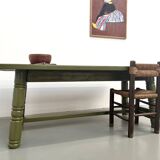 Glossy olive green lacquered dining table — DLG Georges Robert, Circa 1970