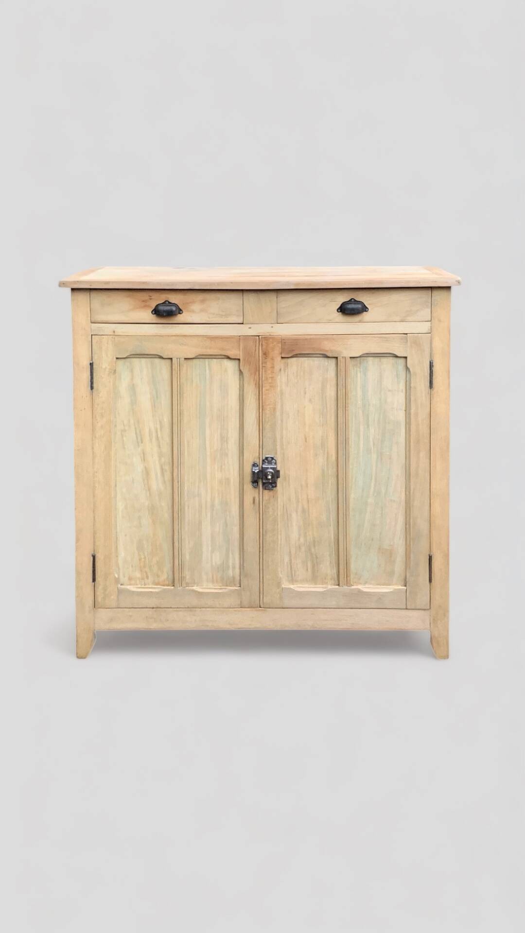 Buffet parisien ancien bois brut
