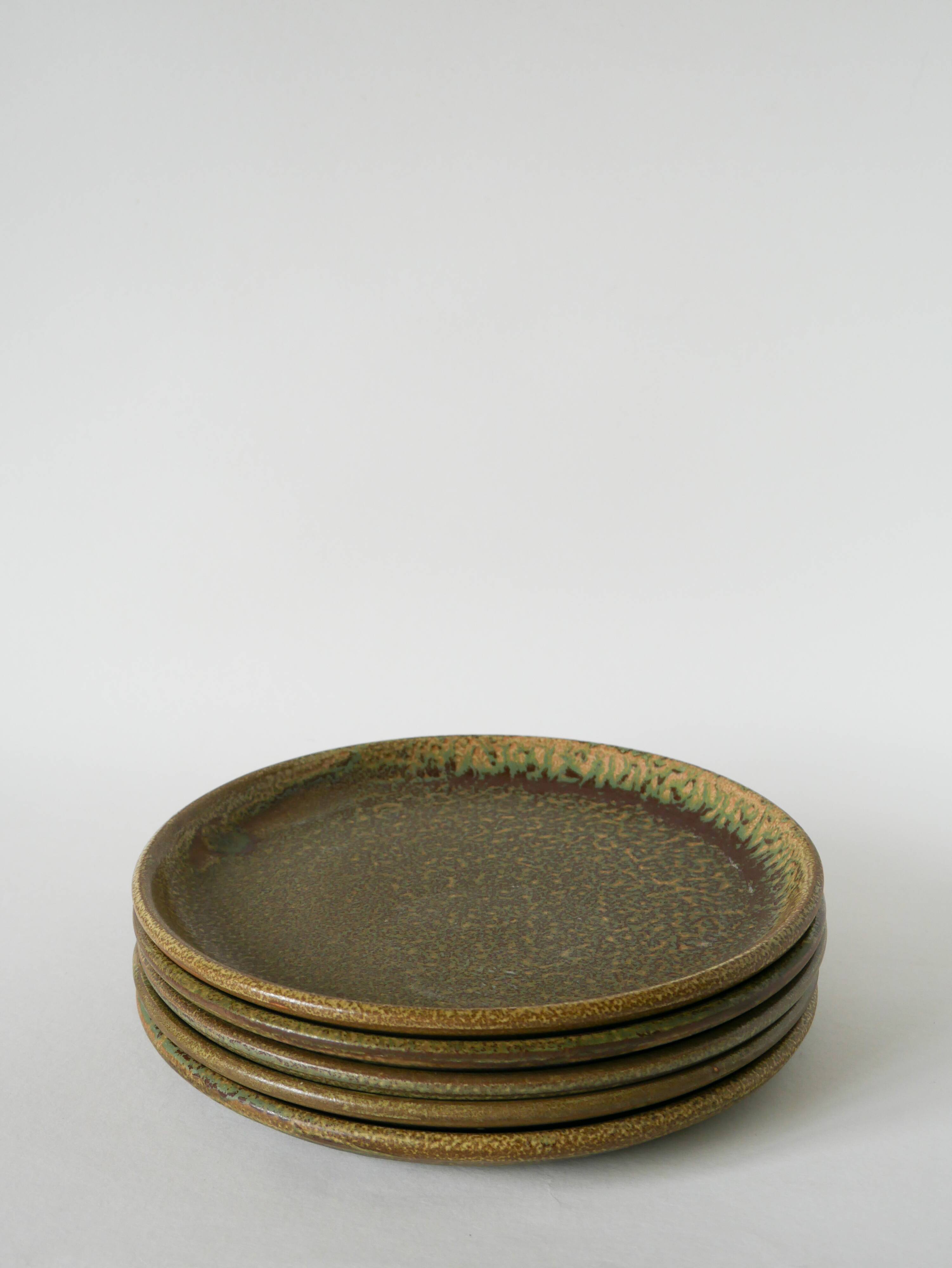 Lot de 6 assiettes plates en grès moucheté, Marron & Vert, Fabrication Arti