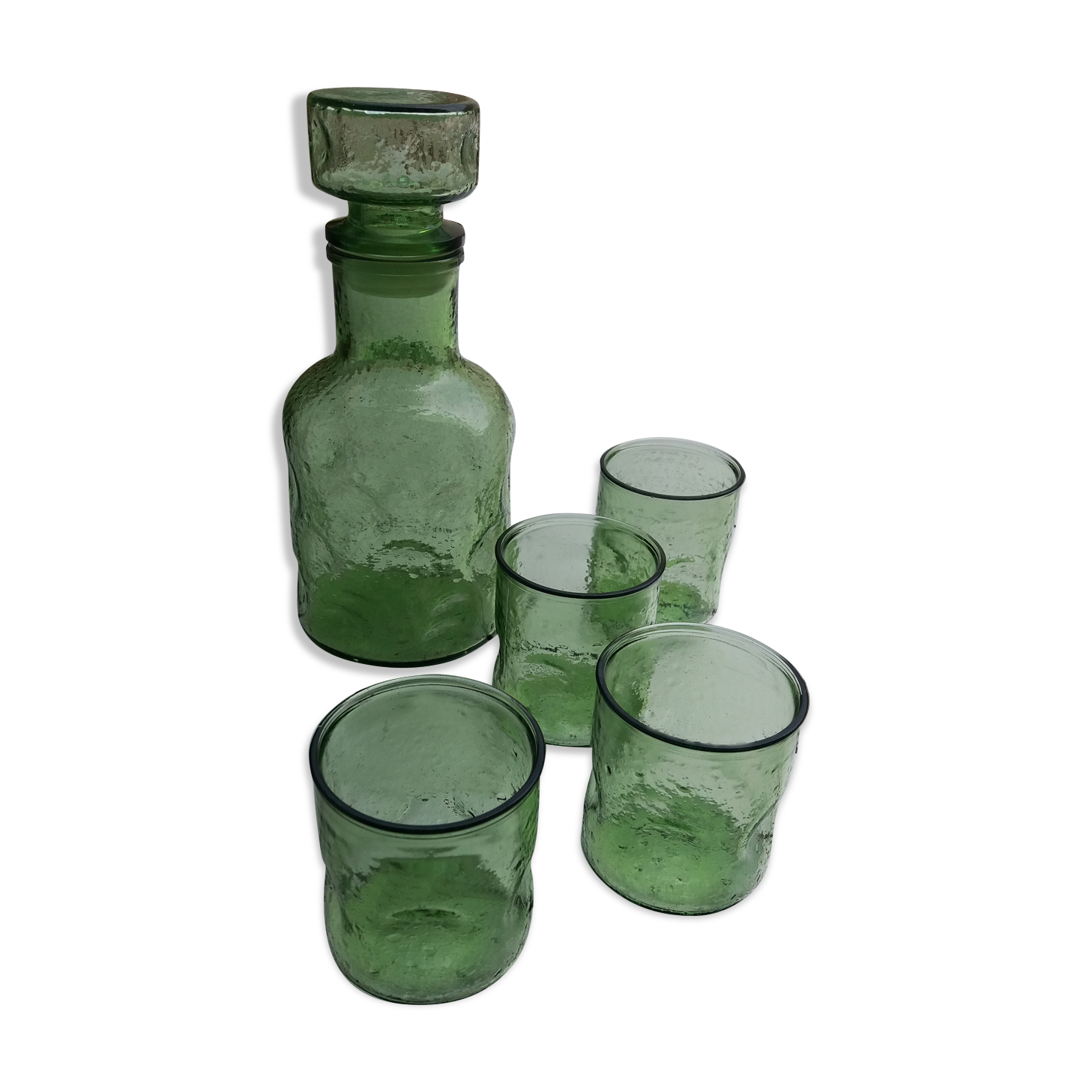 Carafe verte en vert bullé et verres assortis vintage