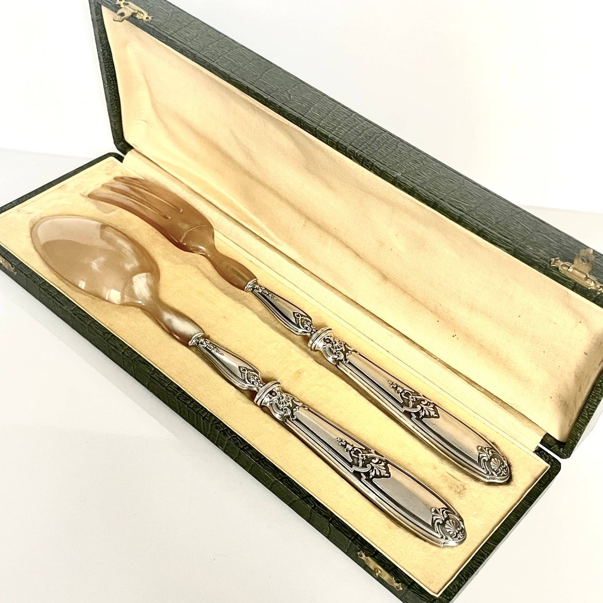 2 silver and horn salad servers