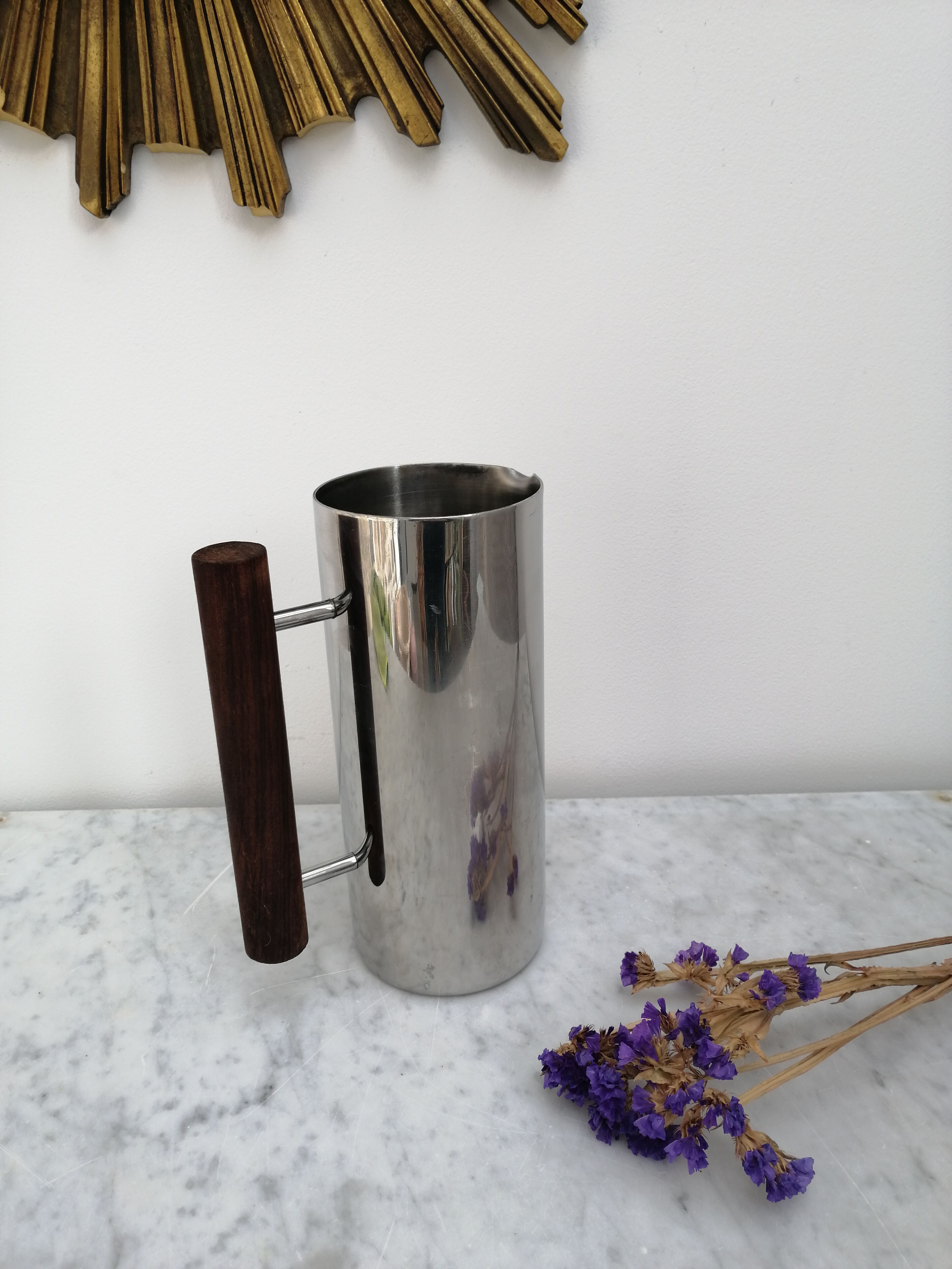 Pitcher Guy Degrenne