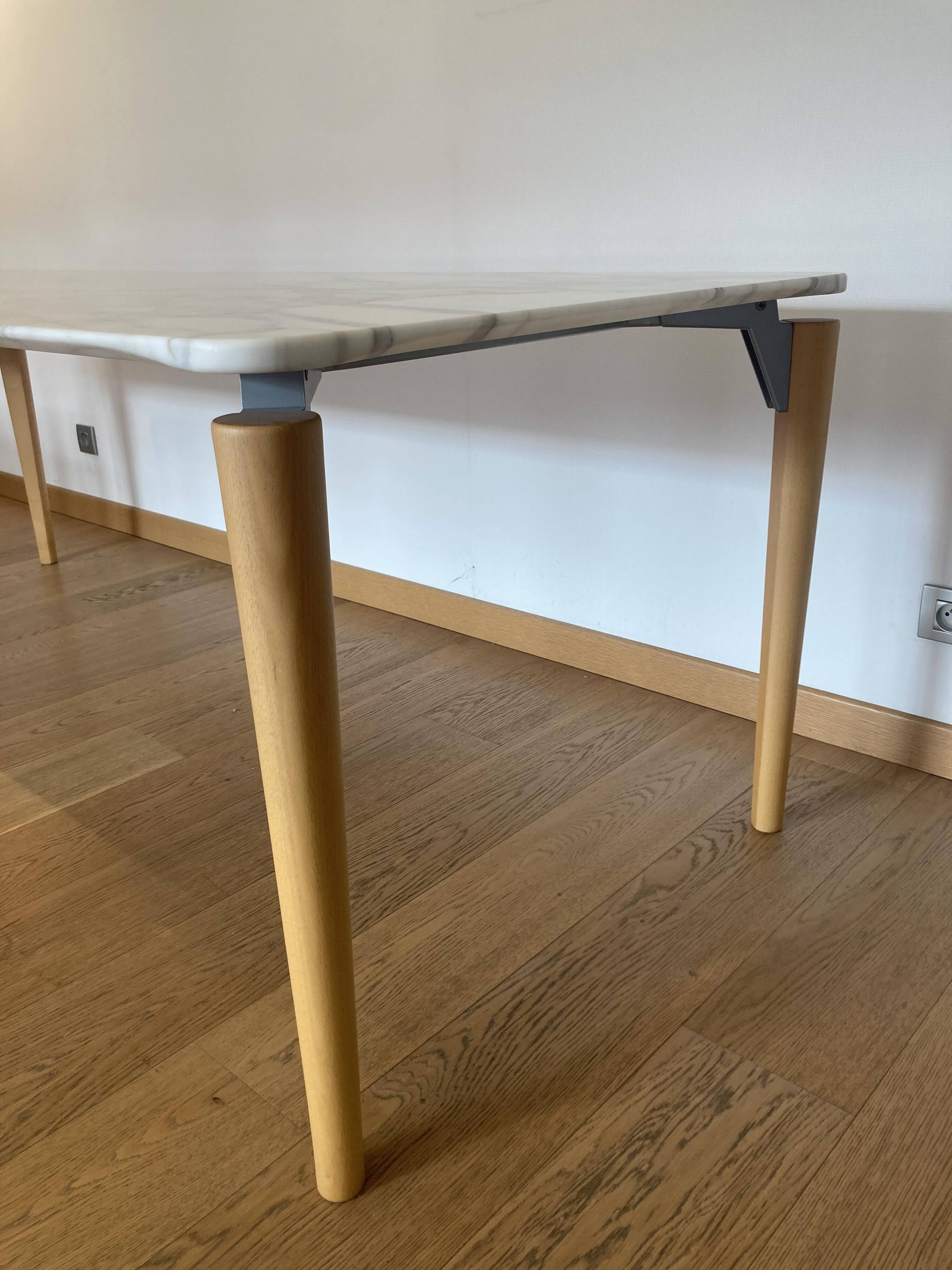 Tavolo 95 table set by de padova