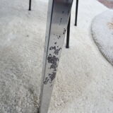 Extendable rise and fall table