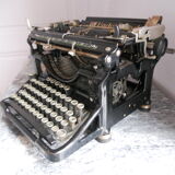 Underwood typewriter