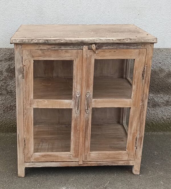 Vitrine en bois blanche crème