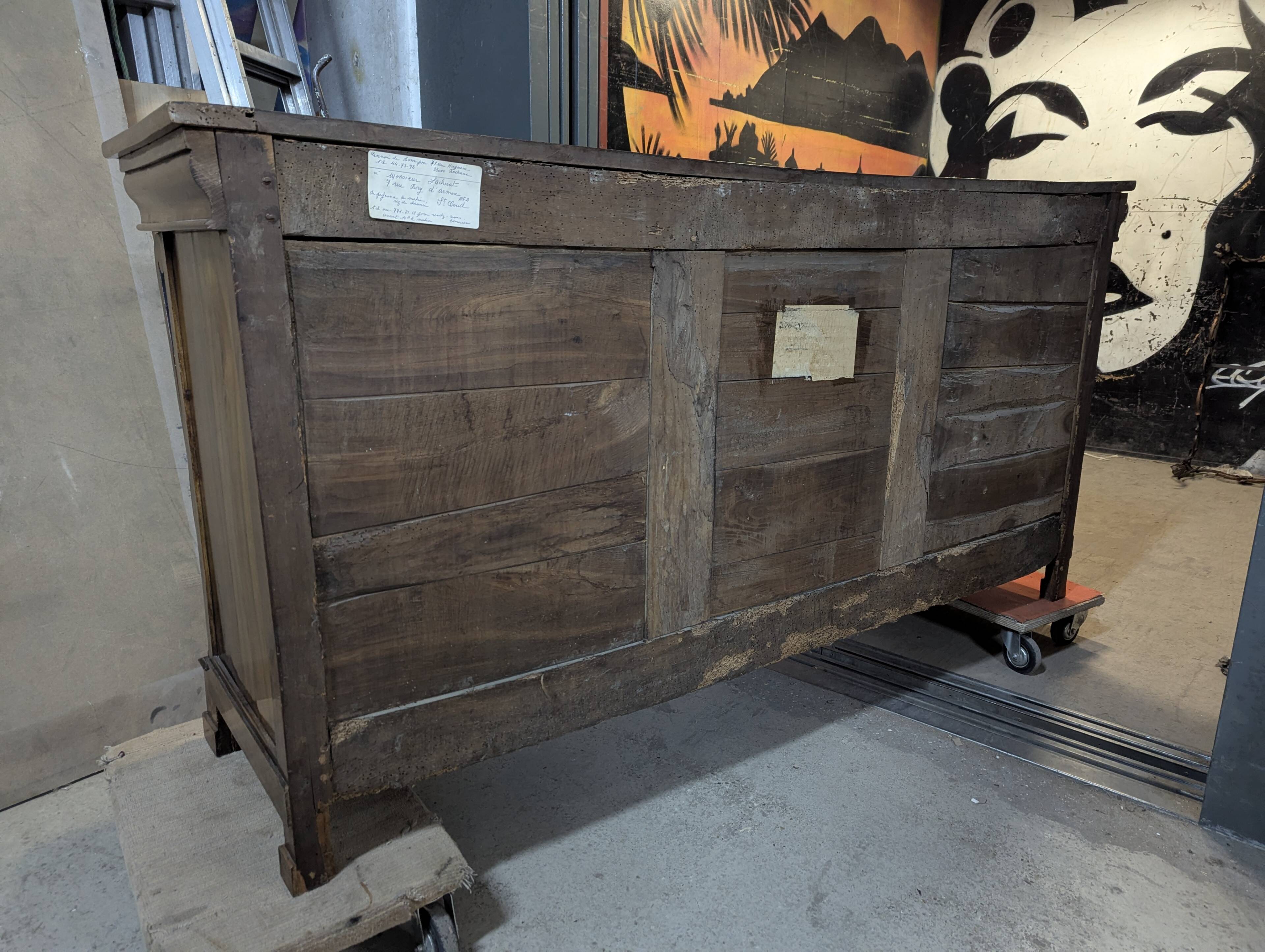 Walnut enfilade from the Restoration period.