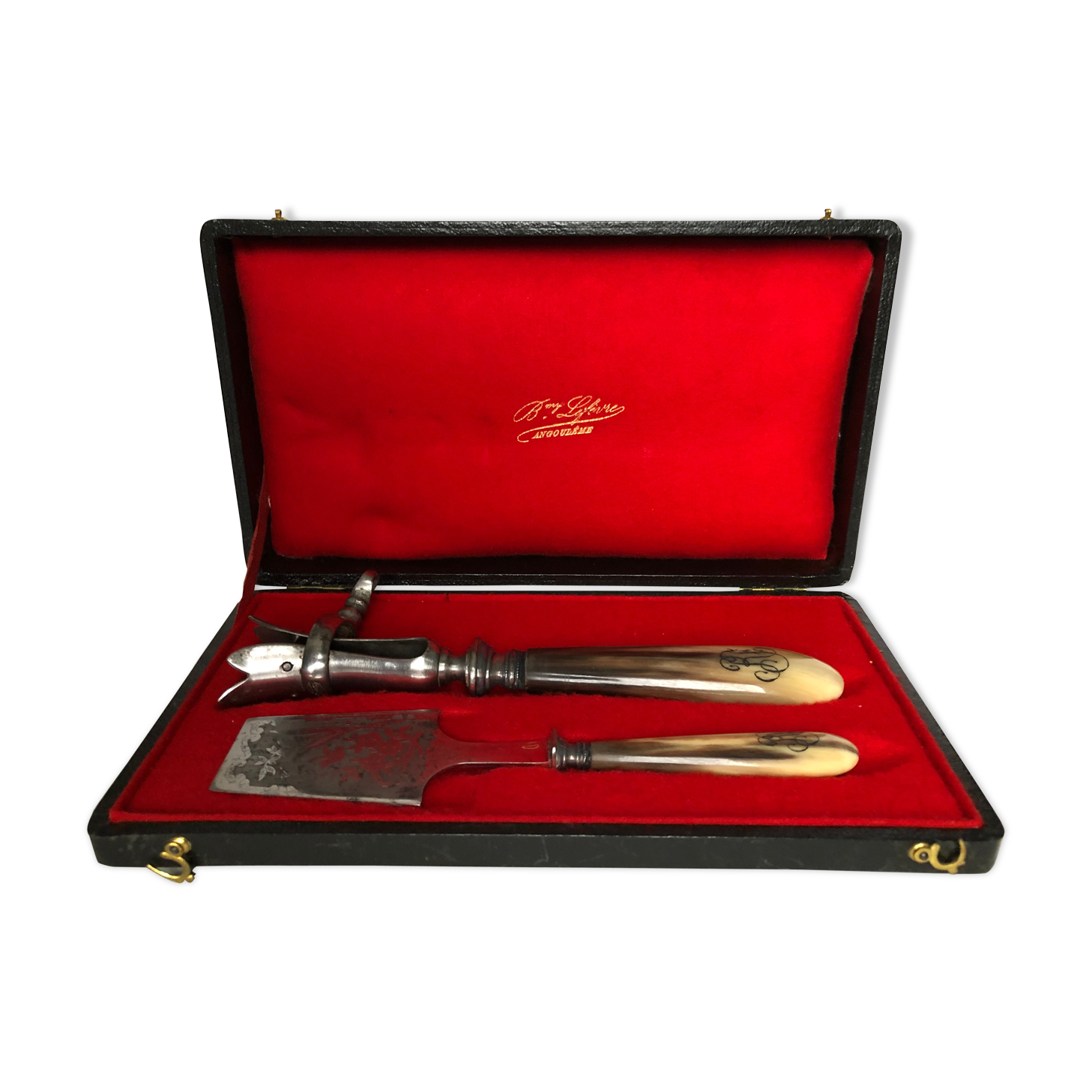 Silver metal leg sleeve