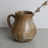 Sandstone pitcher