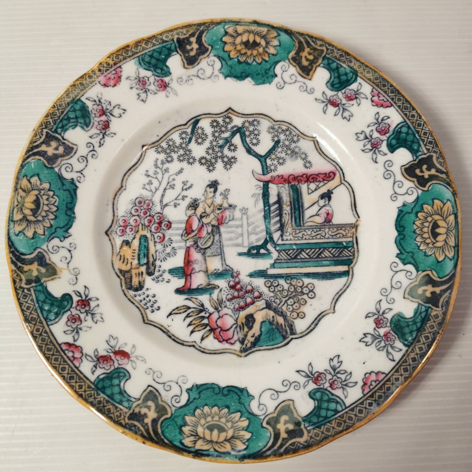 Boch Frères dessert plates Model Canton 1860 Japanese Polychrome decor