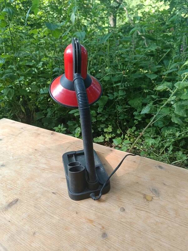 Vintage 1970s red bedside/desk lamp
