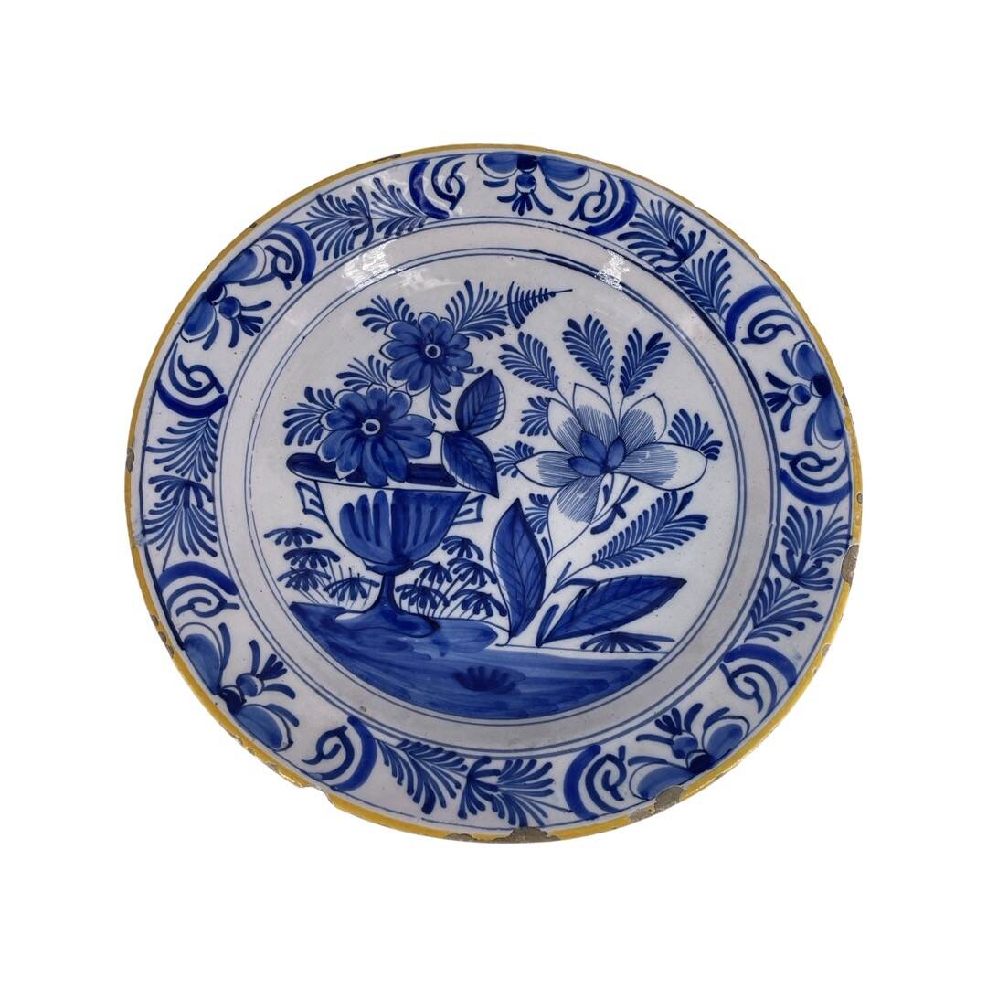 Large Delft Earthenware Plate from the 18th Century
