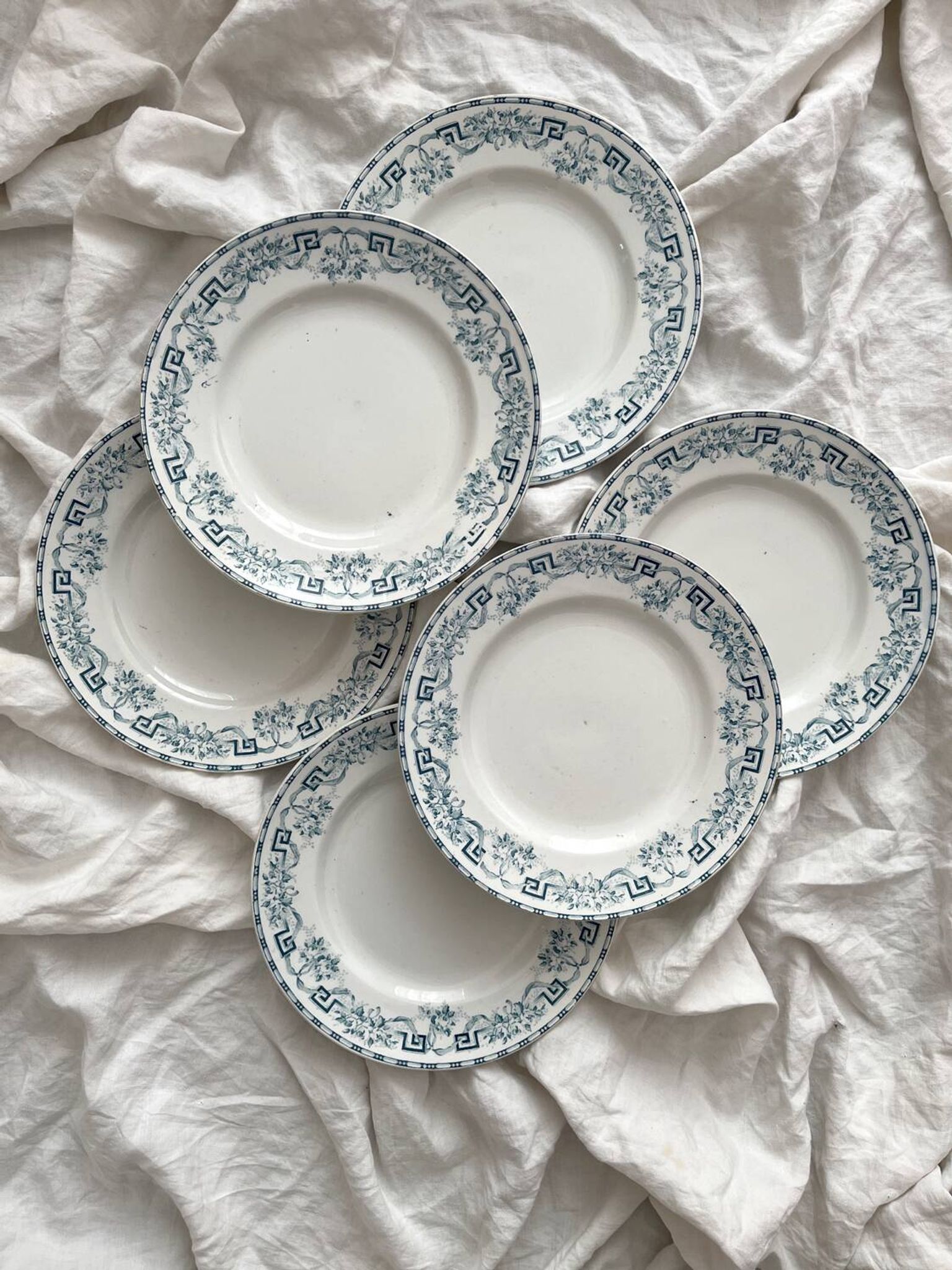 6 assiettes plates en terre de fer « Athènes » Saint Amand et Hamage
