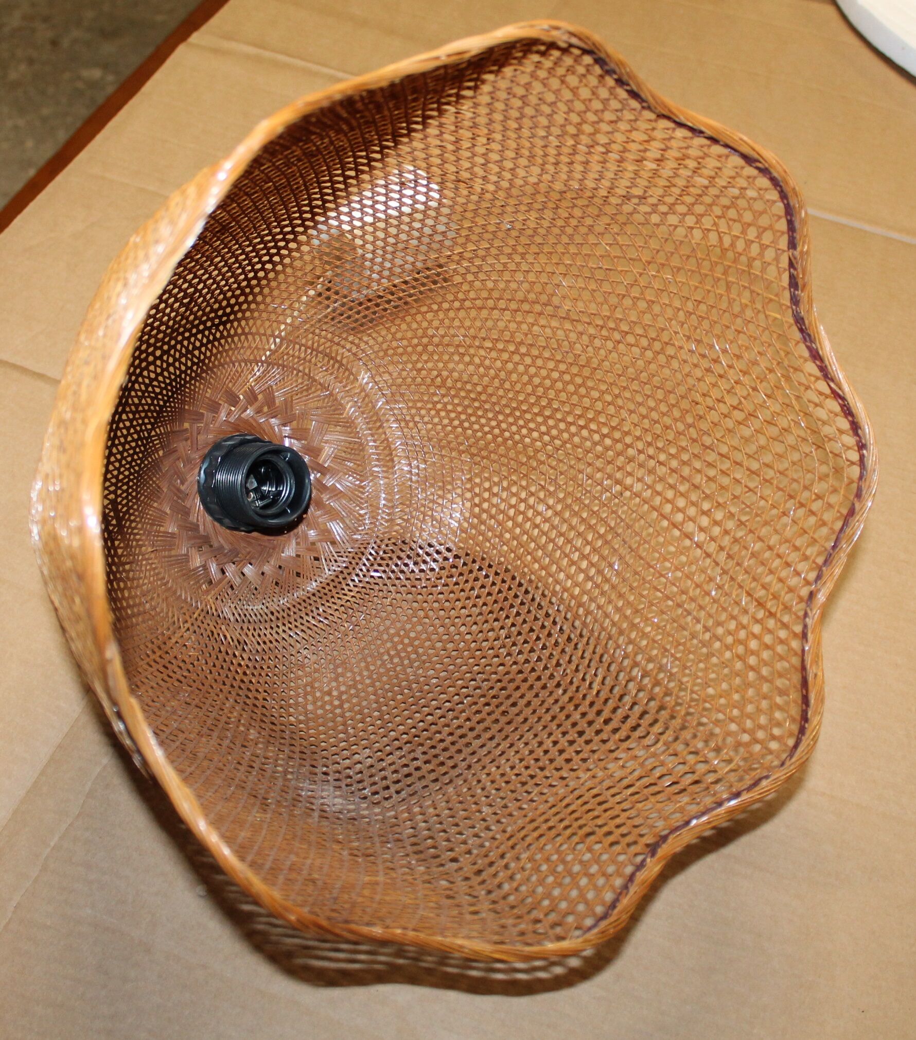 Braided bamboo hanging lamp