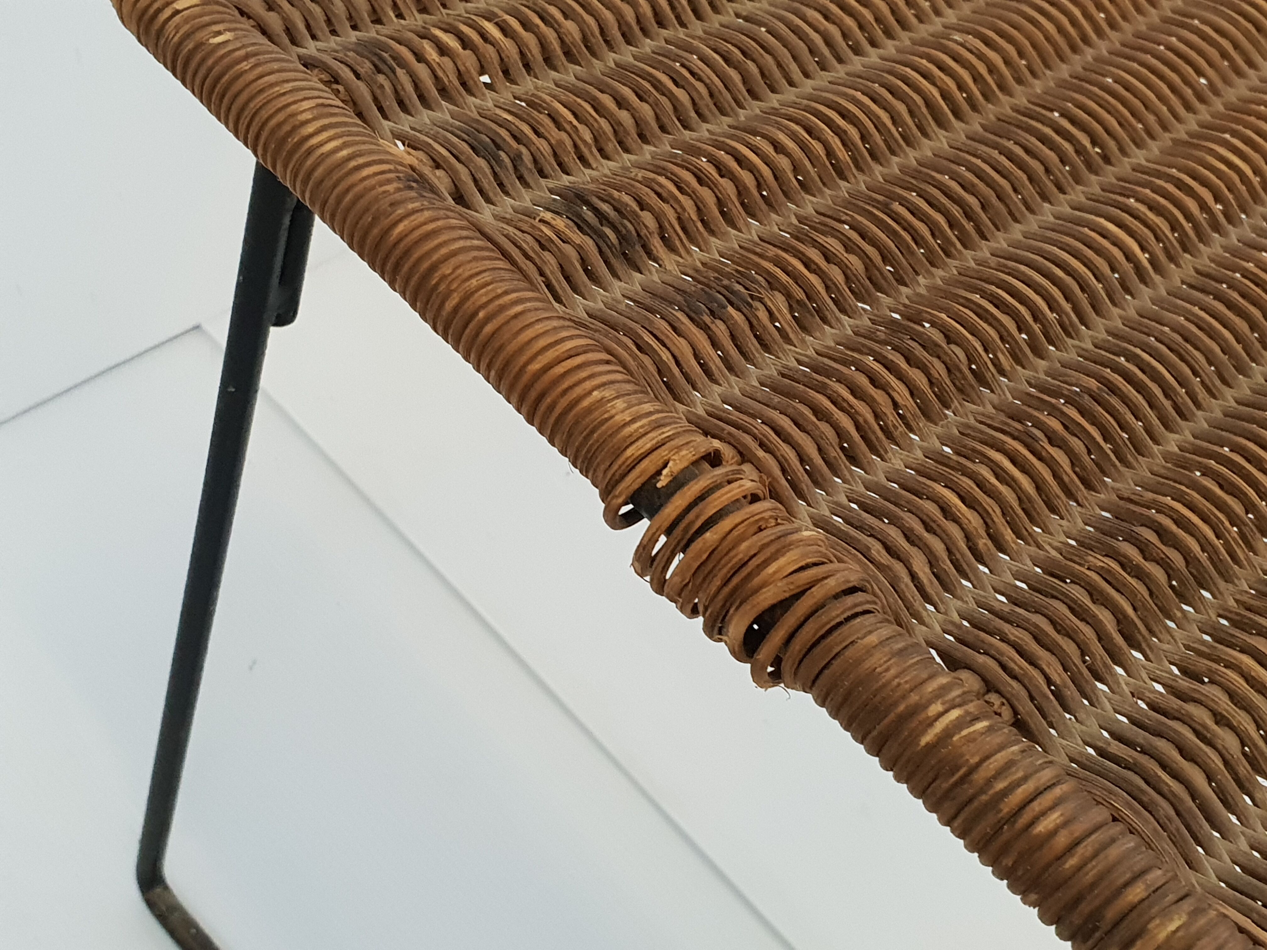 Raoul Guys stool for Airborne 1950