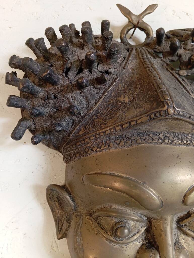 Large bronze Bamoun mask