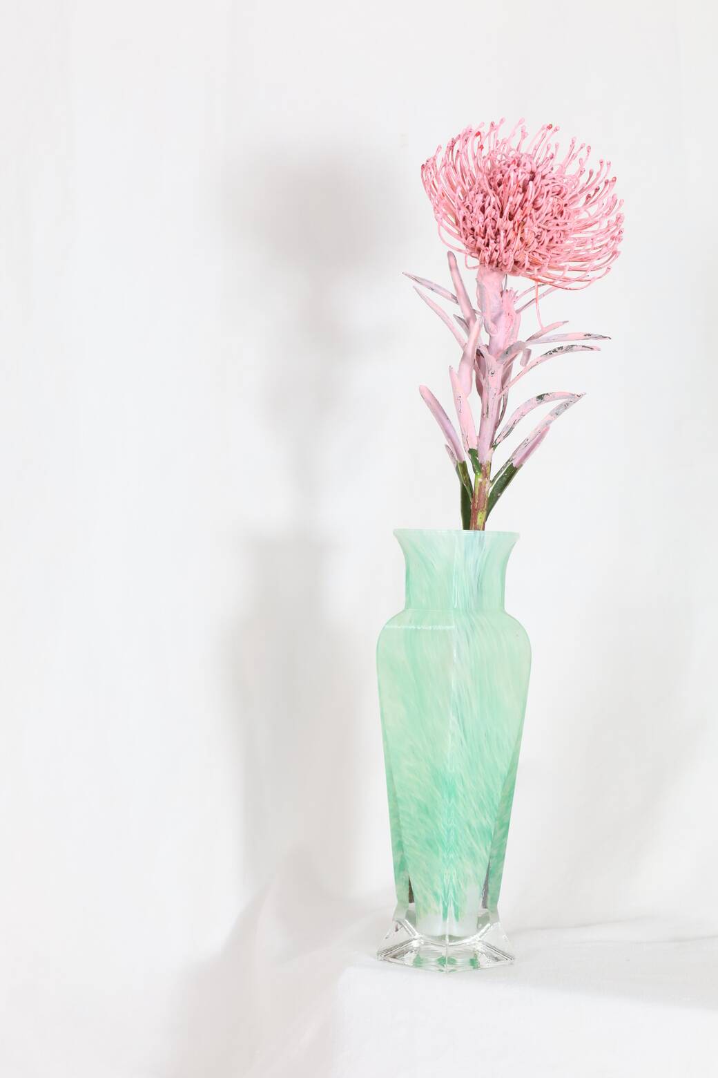 WATER GREEN AND WHITE SPECKLED MURANO GLASS VASE