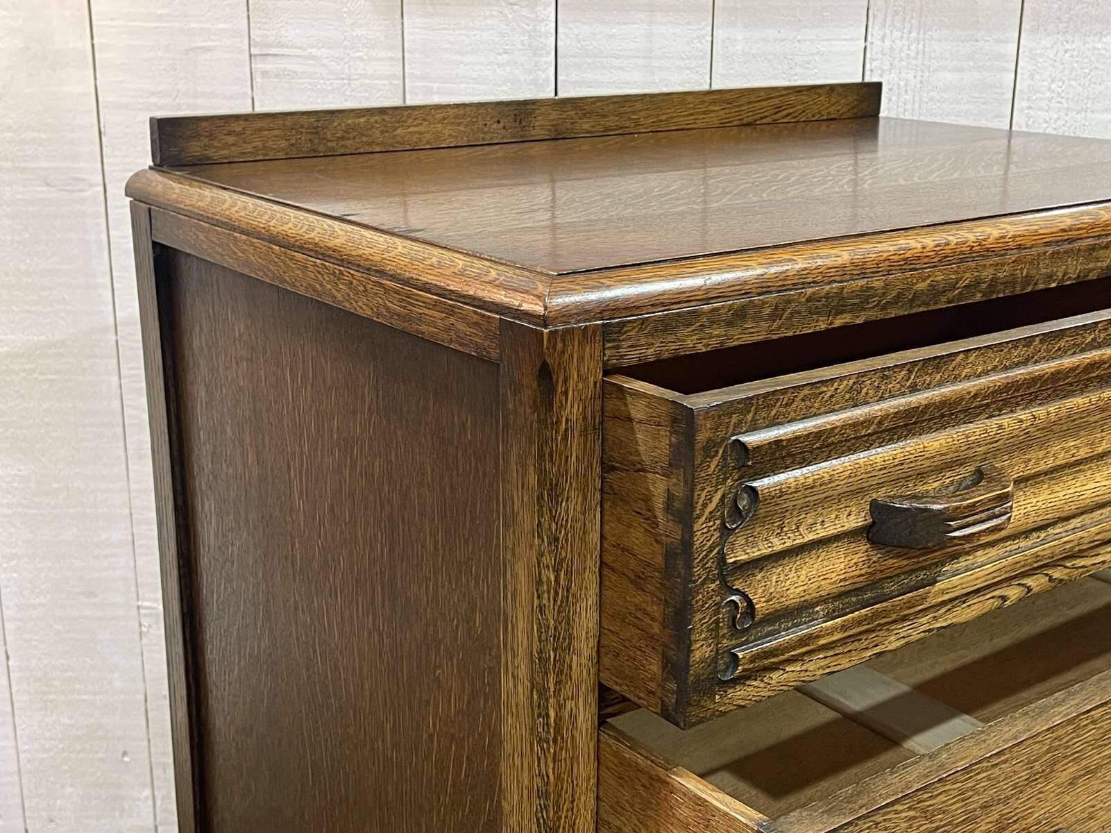 1950s English Art Deco oak chest of drawers
