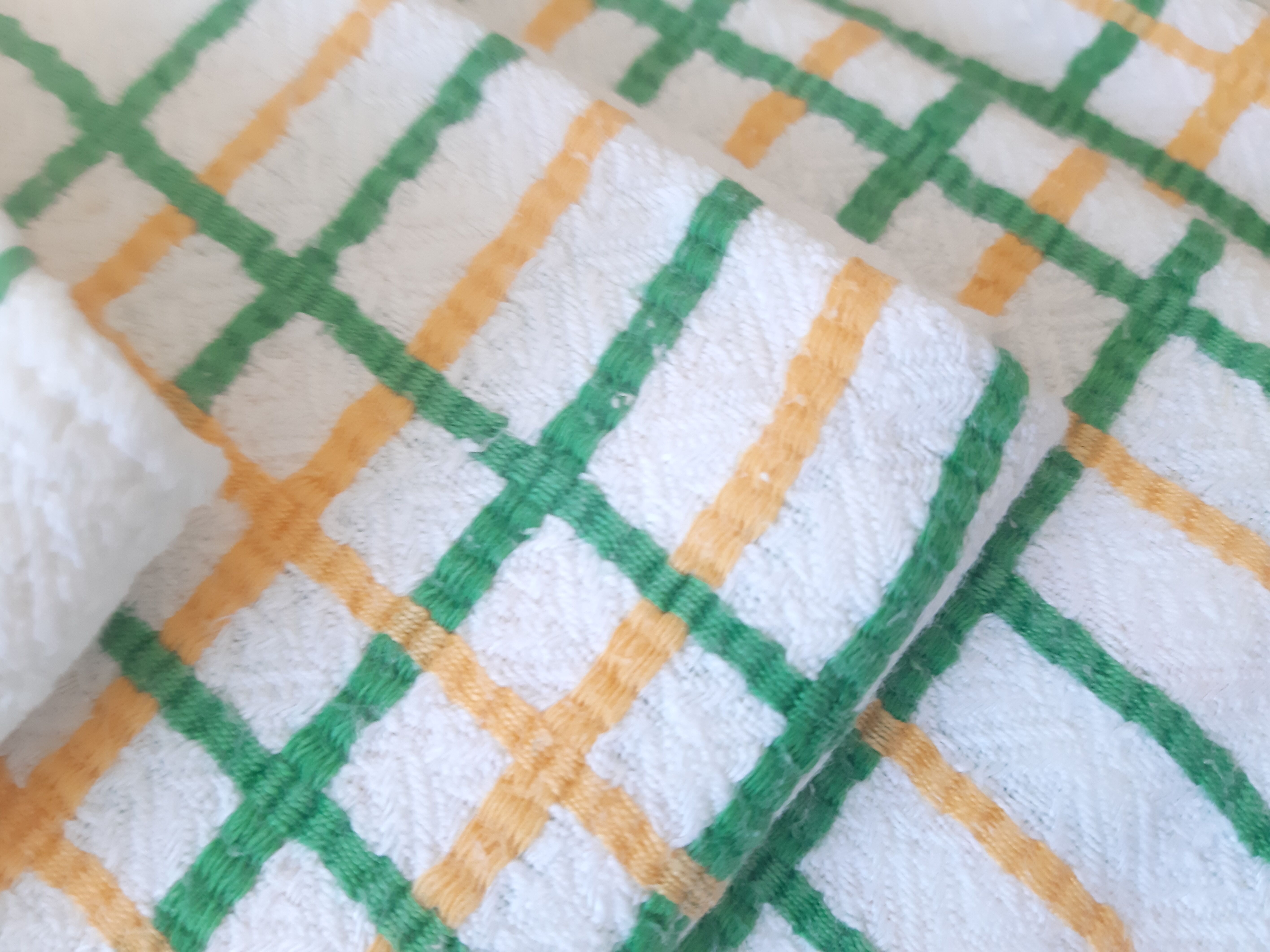 Tablecloth 140 x 160 and 6 towels