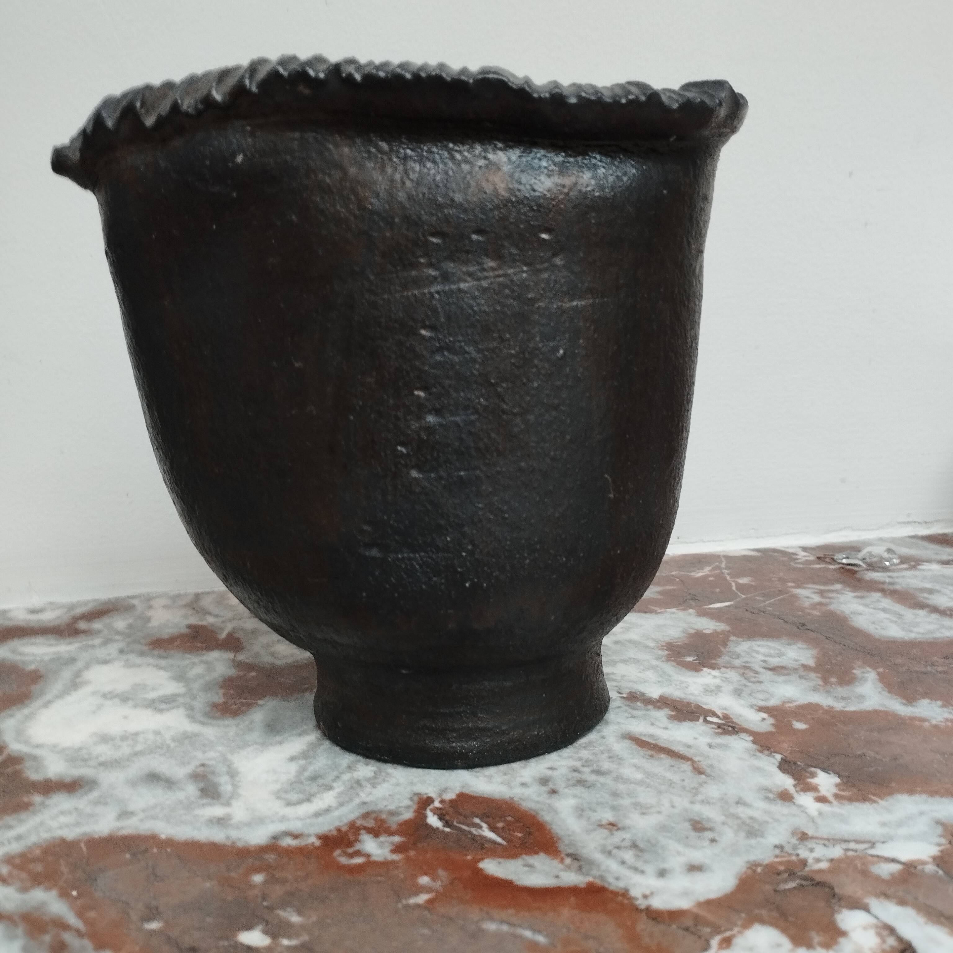 Small D Pouchain vase