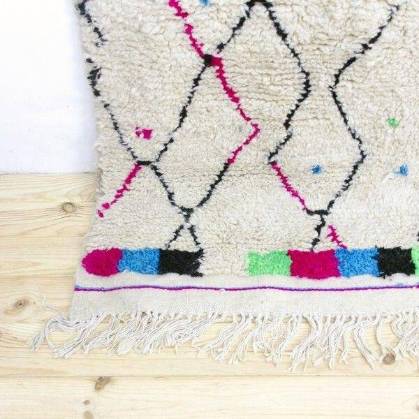 Moroccan Woolen Tribal Rug