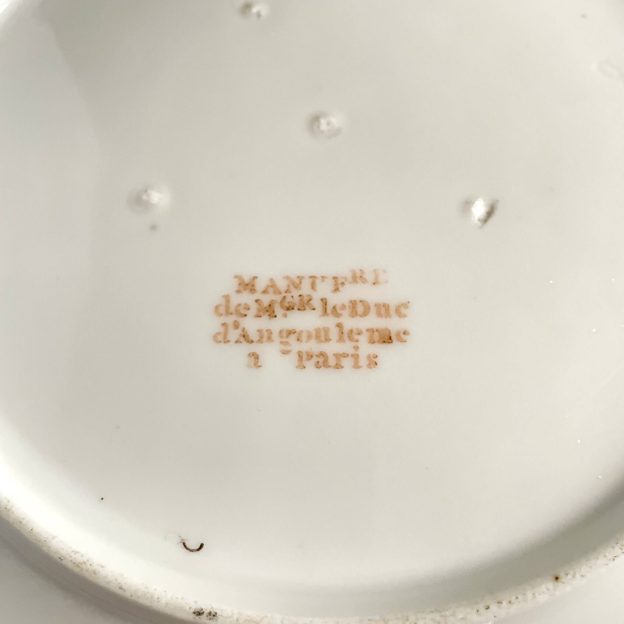 Porcelain plate from the Duke of Angoulême | Cornflower floral motif