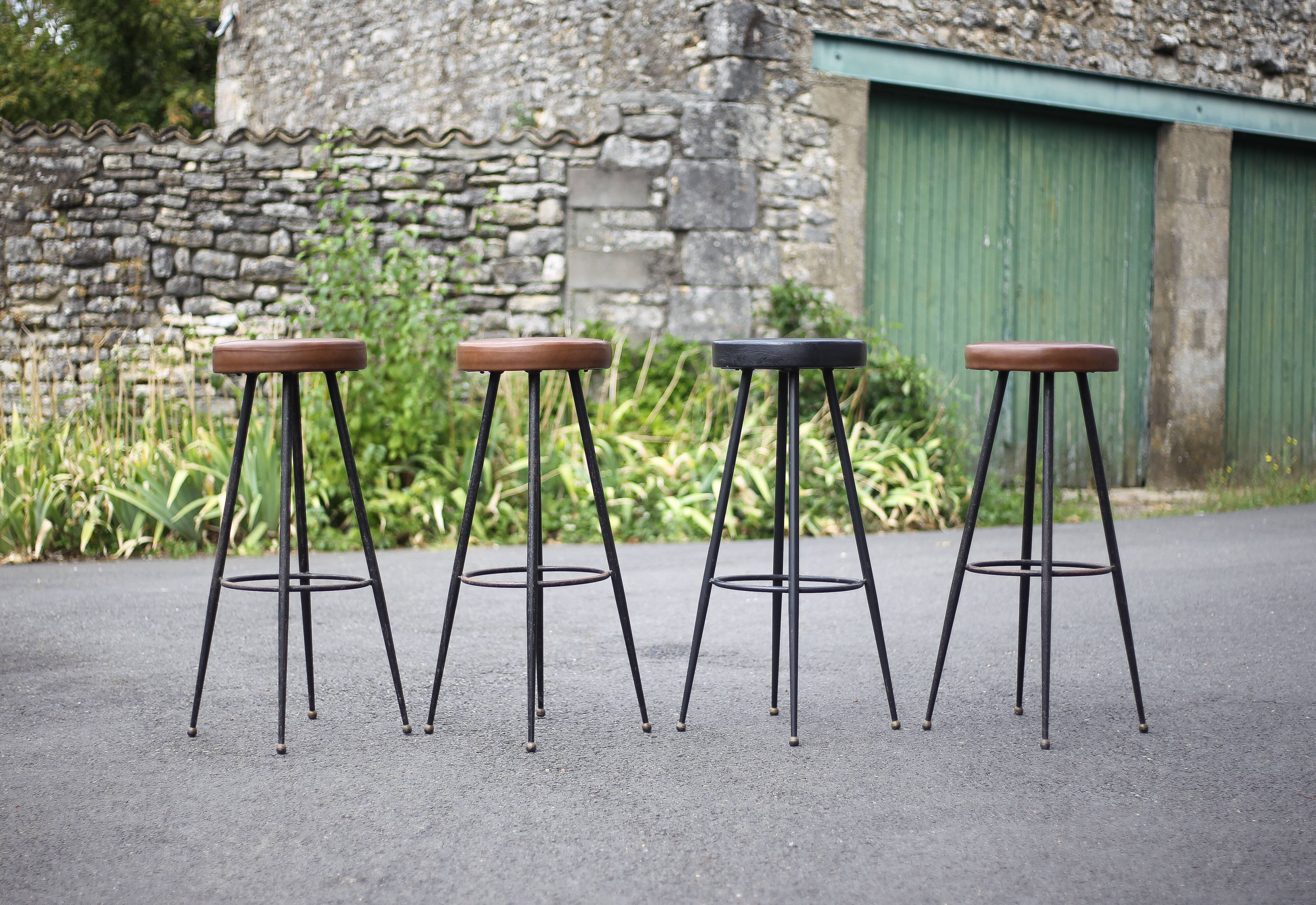 Set of 4 bar stools, metal and imitation leather stool, high stool