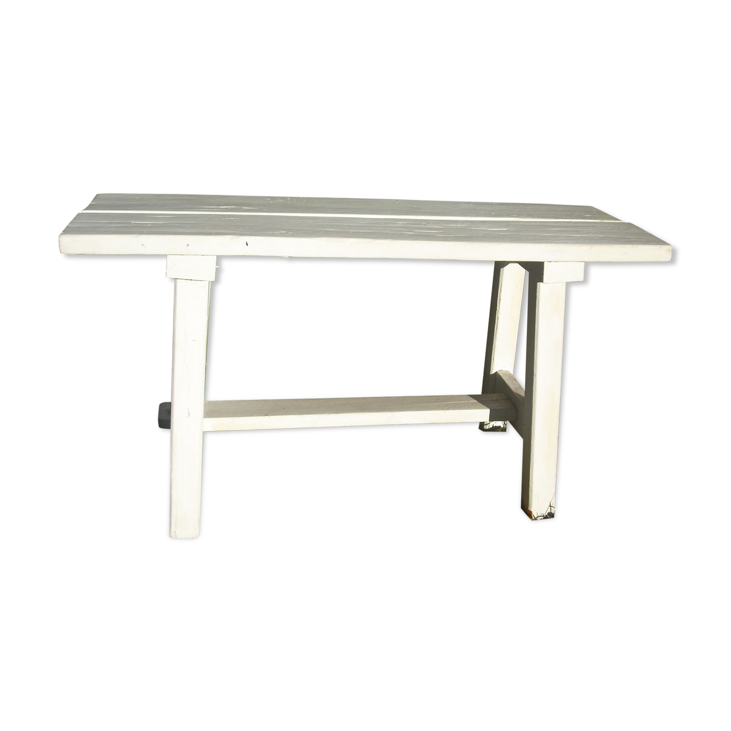 White patinated bench