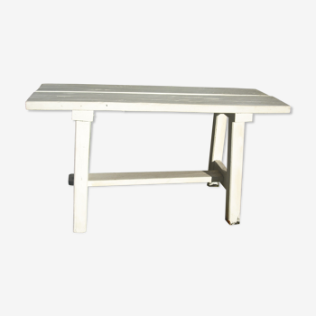 White patinated bench