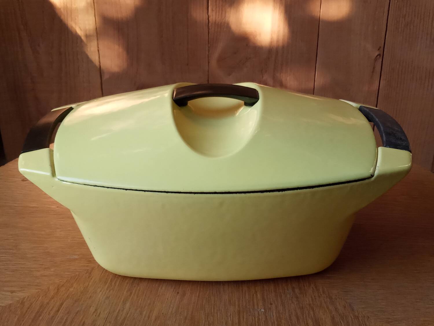 Cocotte lecreuset Coquelle by Raymond Loewy