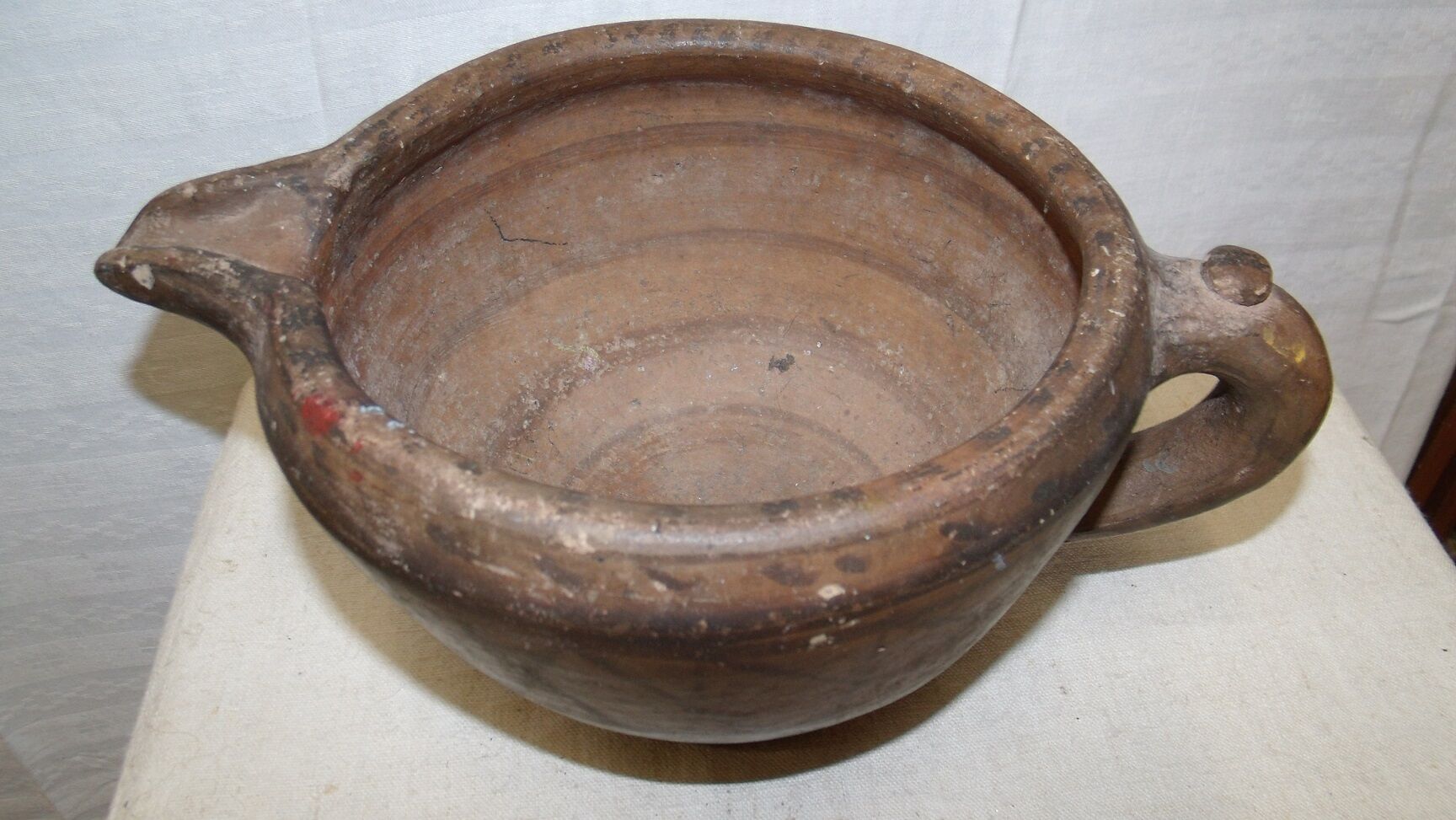 Kabyle Berber pottery old broc to Cove
