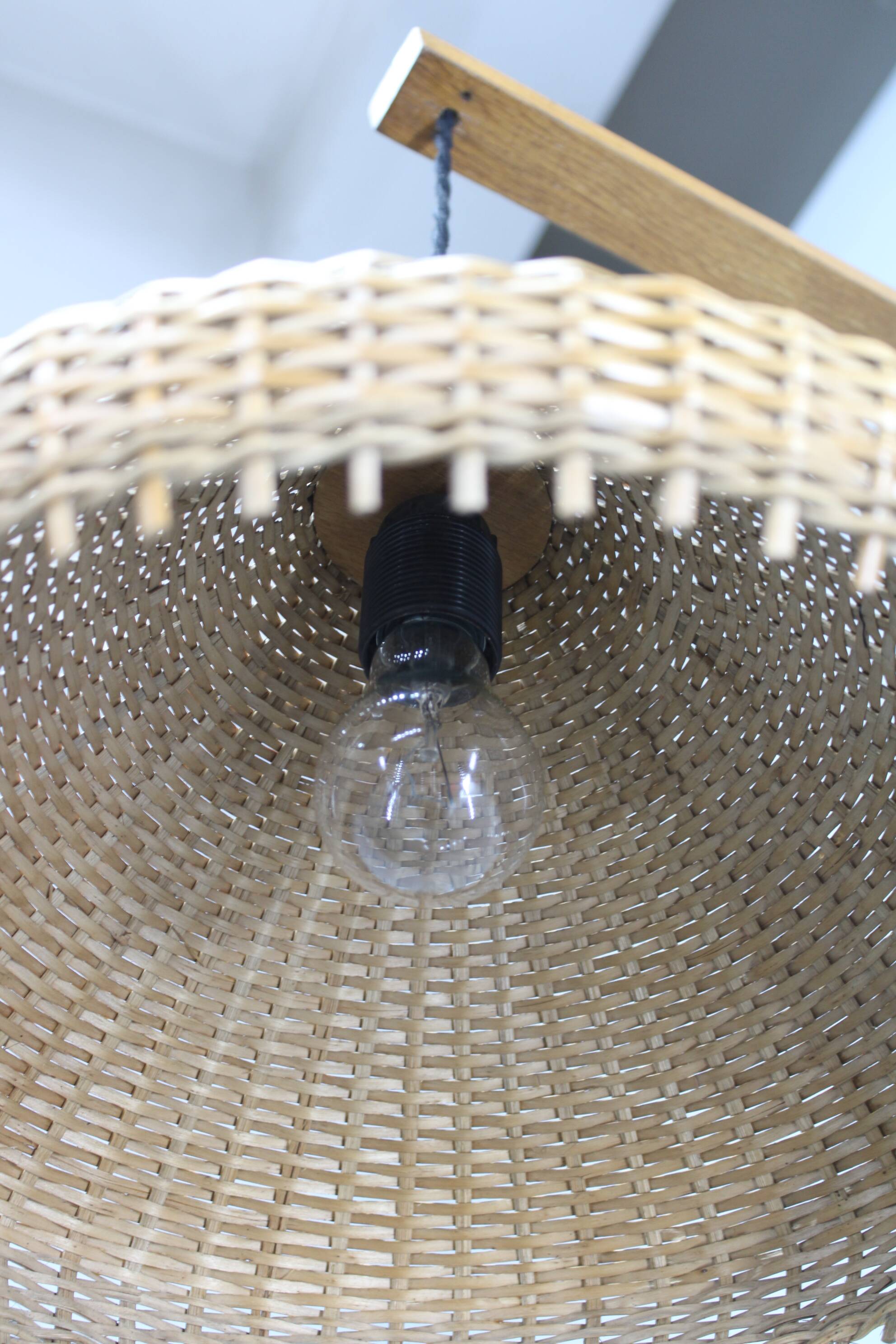 Adjustable oak and wicker wall lamp, Czechoslovakia, 1970s