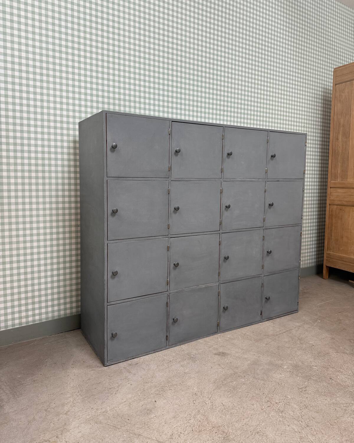 Large patinated locker cabinet (renovated)