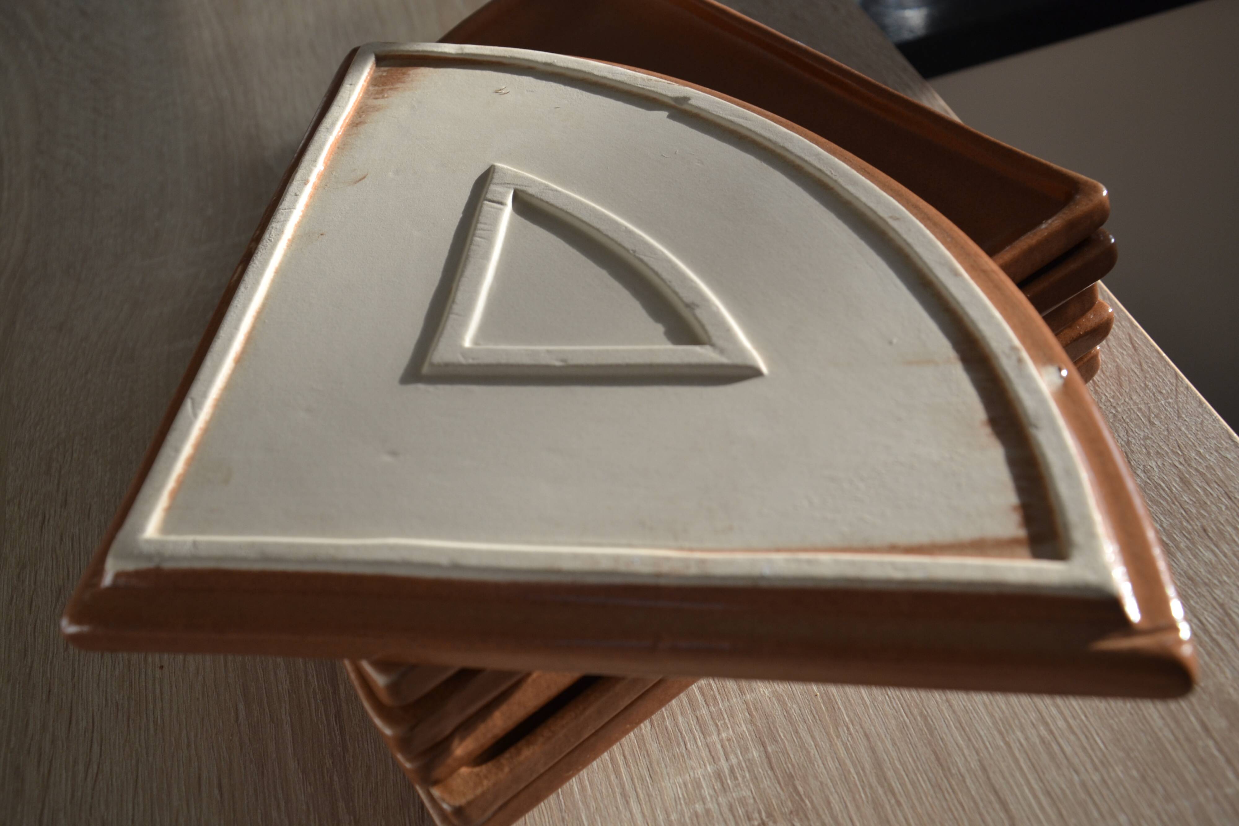 6 stoneware "quarter" plates