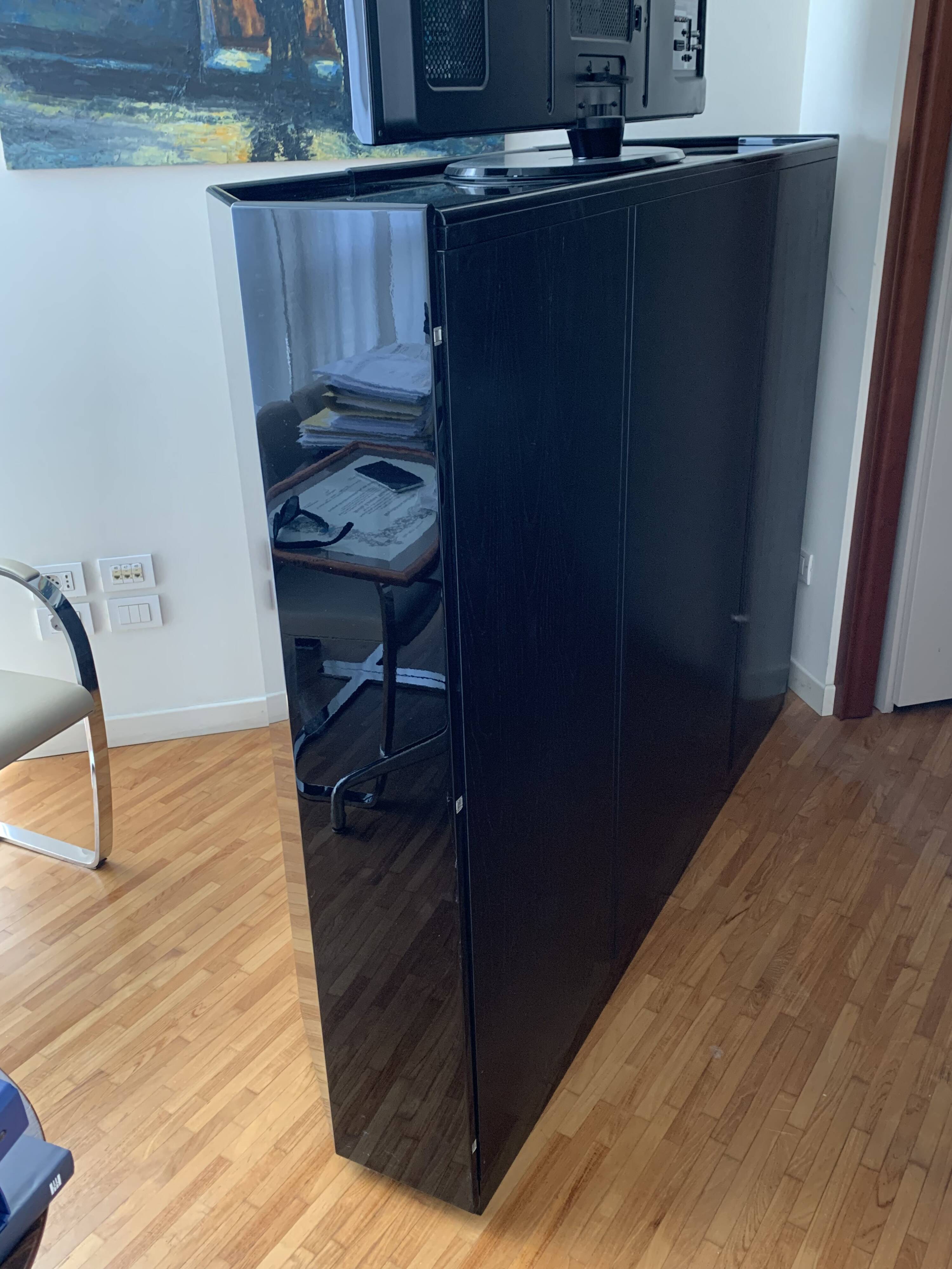 Black lacquered cabinet by Kazuhide Takahama for Cassina, 1980