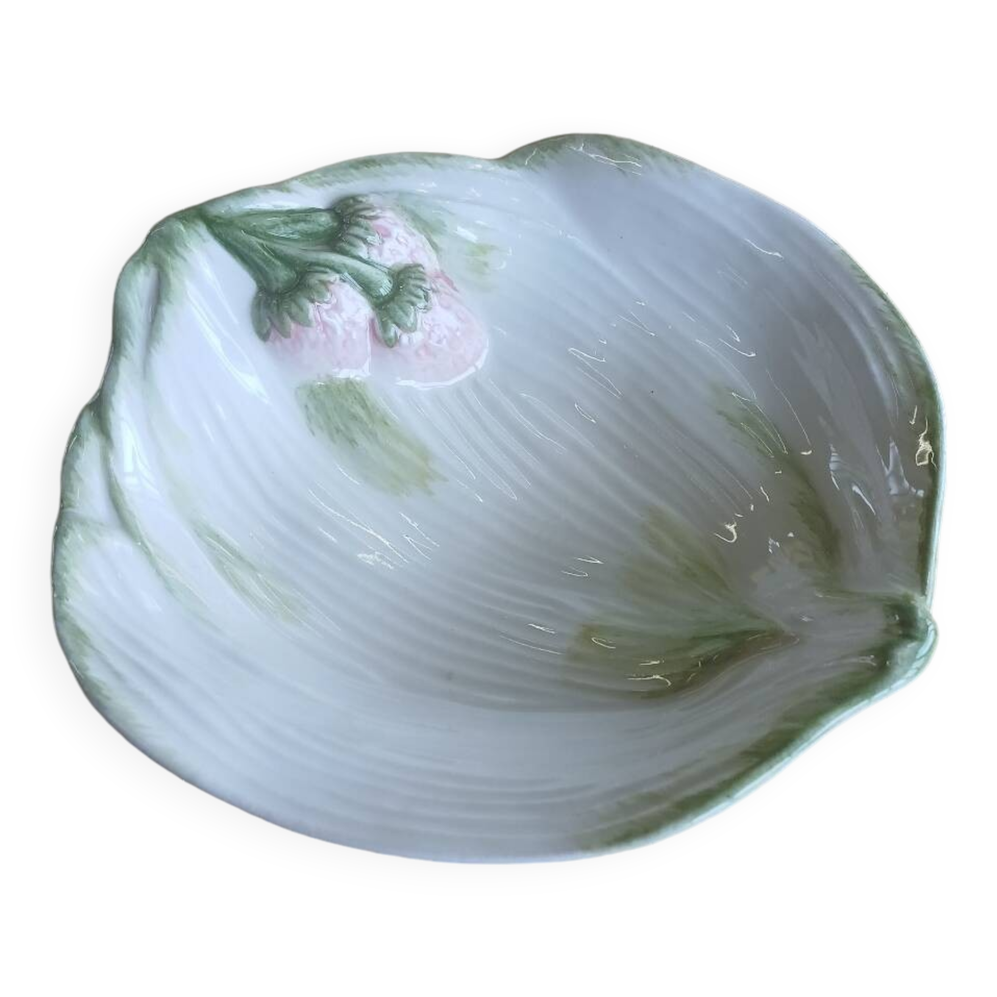 Barbotine strawberry bowl