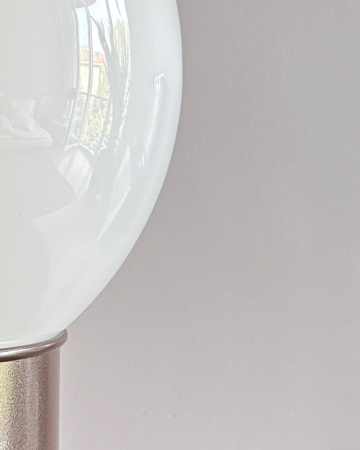 Mezzo Oracolo Lampada by Gae Aulenti by Artemide Design, Italia 1960