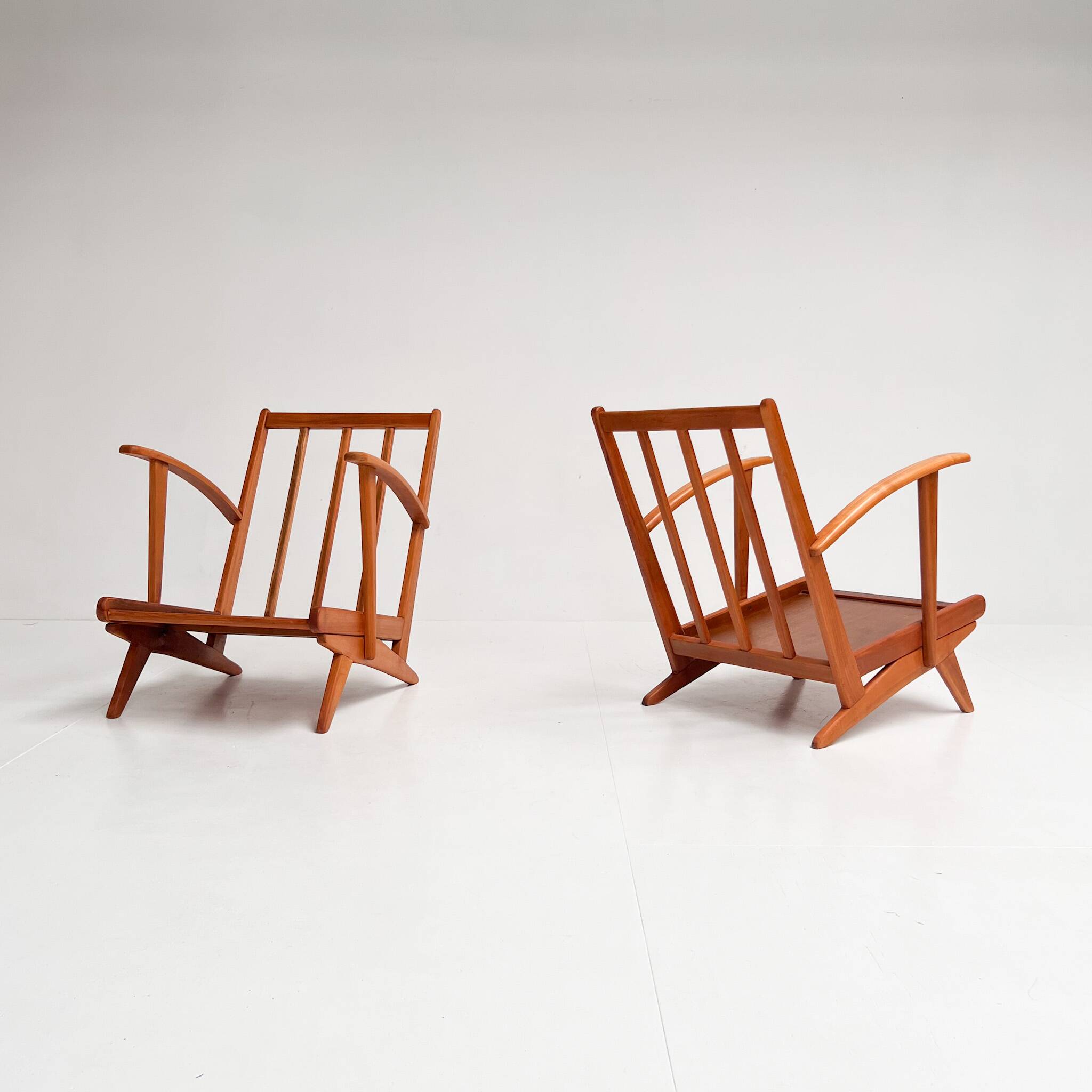 Wooden Midcentury armchairs with spindles from the 1960s