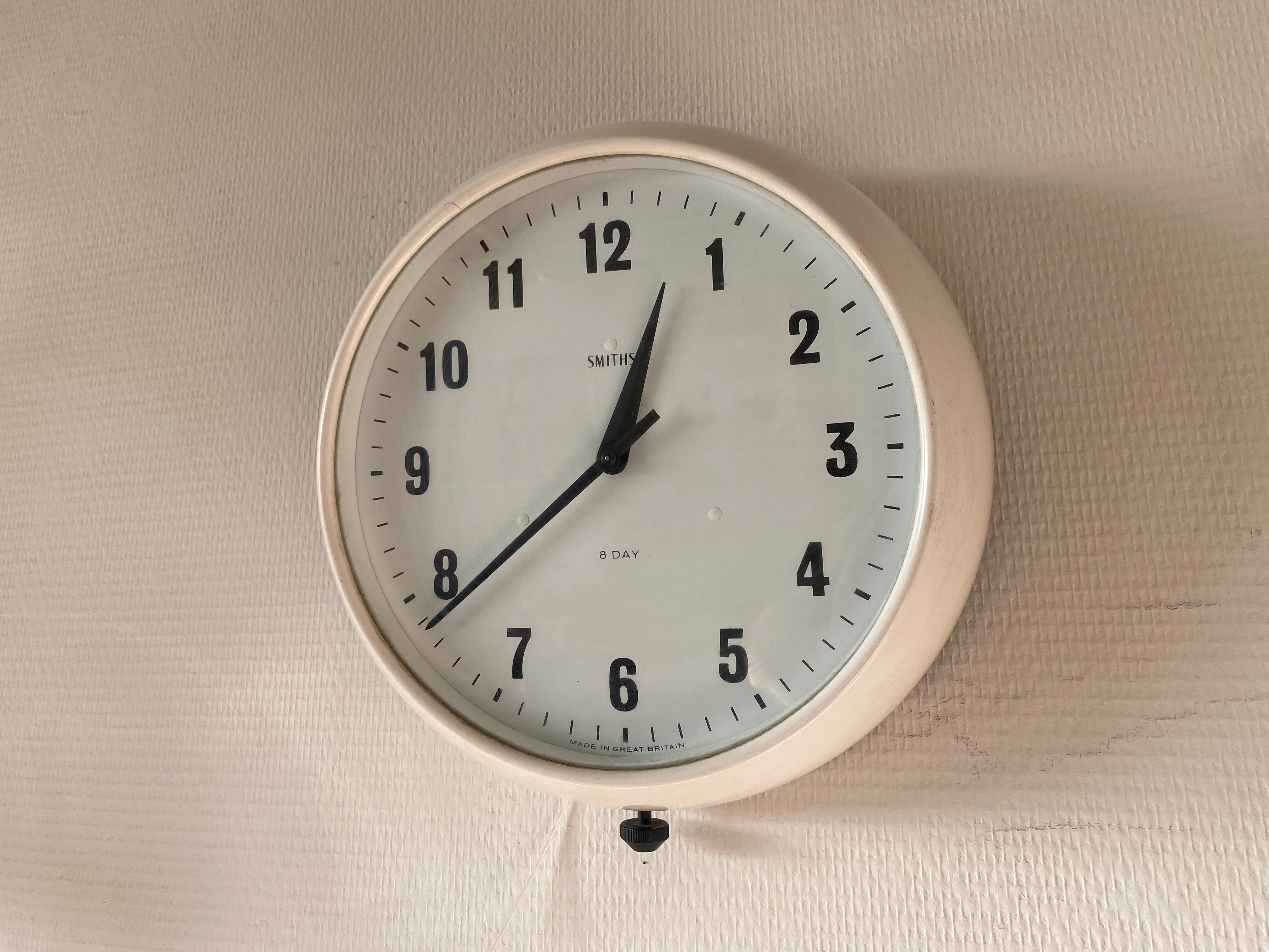 Vintage Bakelite Smiths 8 Day Wall Clock, 1940s
