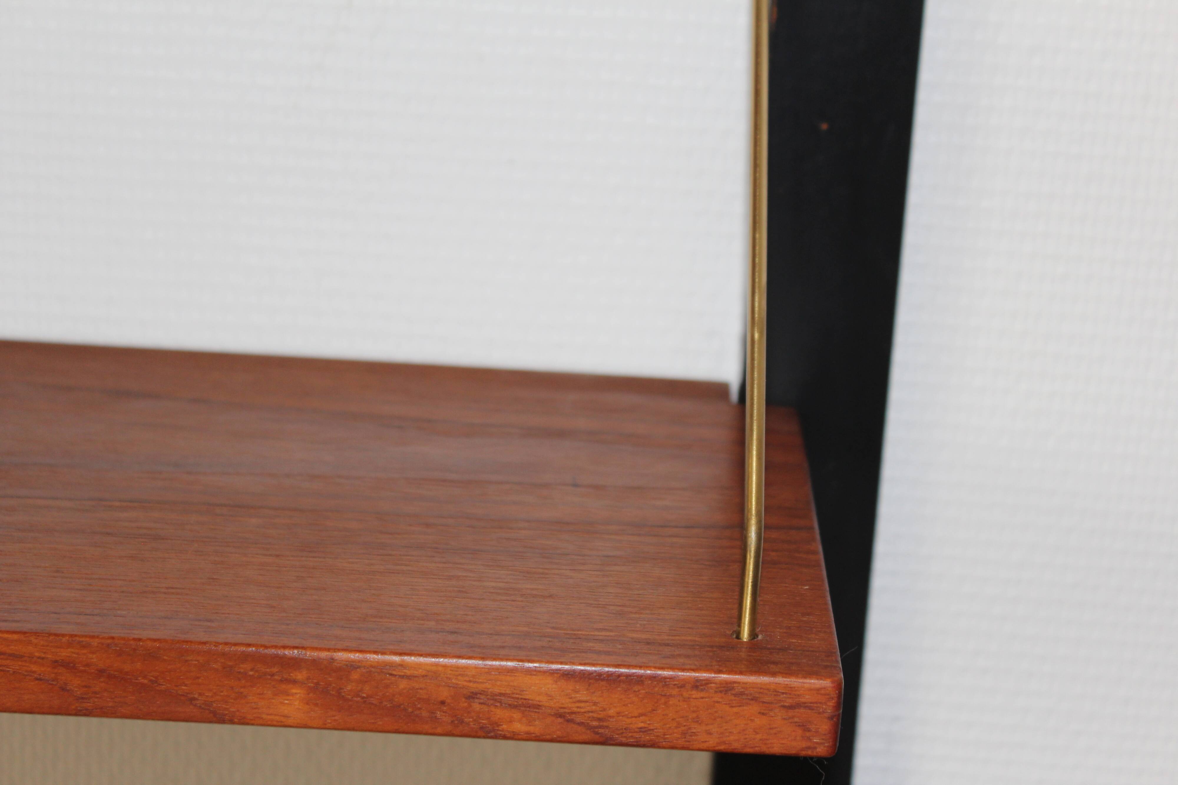 Poul Cadovius 50s shelves