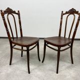 Bentwood dining chairs by Thonet Austria